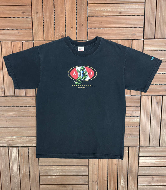 Amphibious Outfitters Frog Graphic Tee | Size Medium | Vintage 2000s Animal Promotional Black T-Shirt |