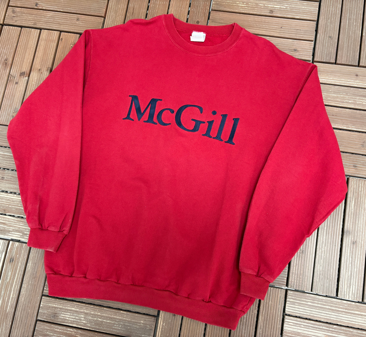 McGill Redbirds University Graphic Crewneck | Size Large | Vintage 1990s University Red Sweater |