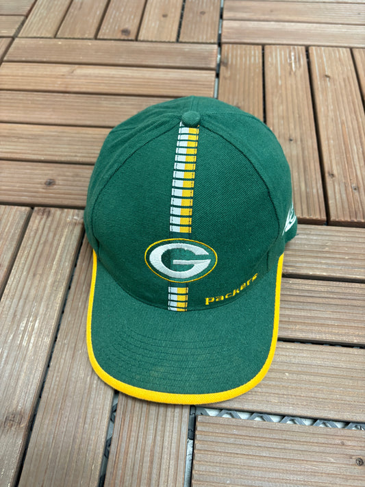 Green Bay Packers Embroidered Graphic Hat | Metal Clasp | Vintage 1990s NFL Football Green Cap |