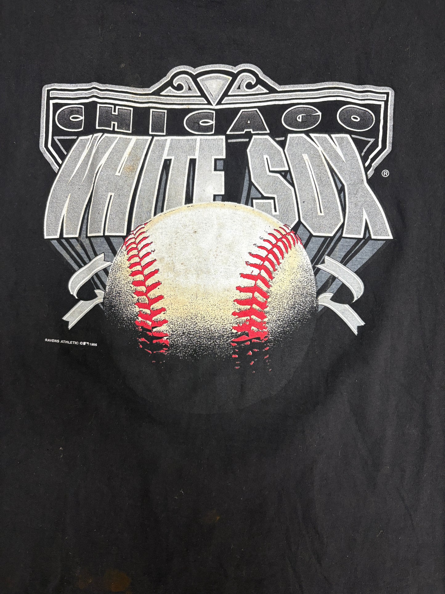 Chicago White Sox Graphic Tee | Size Large | Vintage 1990s MLB Baseball Black T-Shirt |
