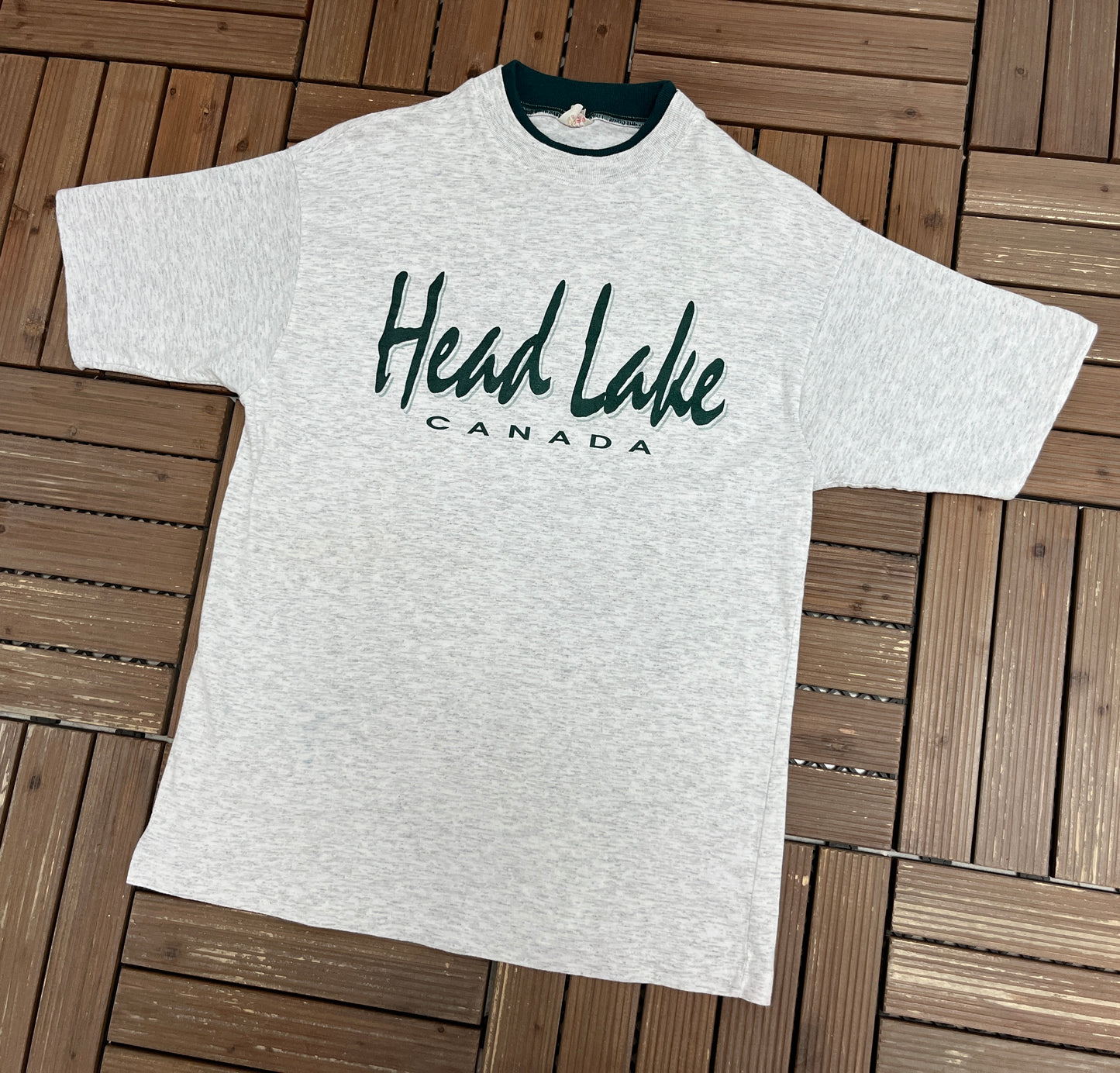 Head Lake, Canada Graphic Tee | Size Medium | Vintage 1990s Tourist Grey T-Shirt |