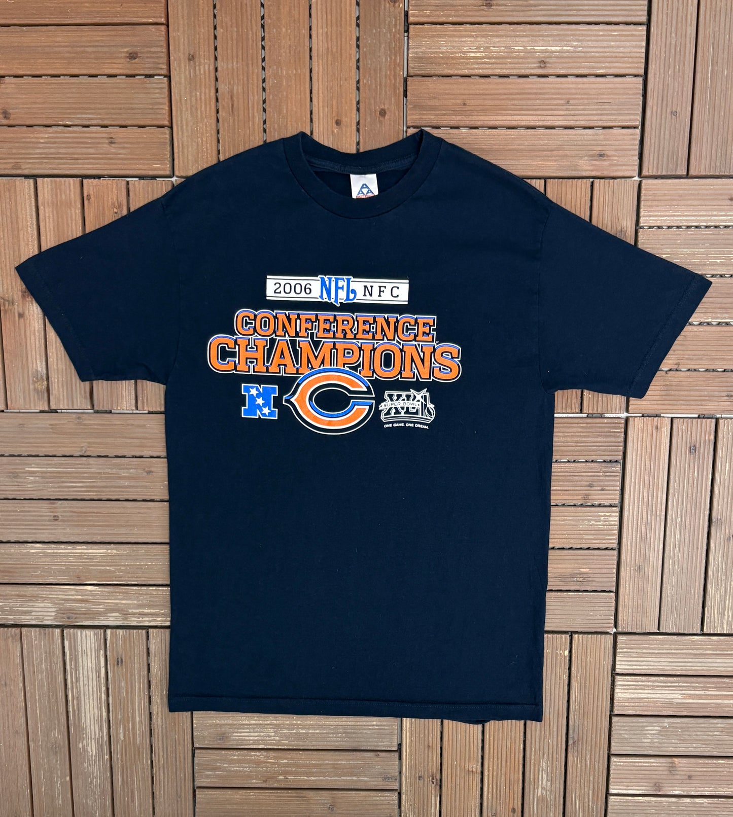 Chicago Bears 2006 Conference Champions Graphic Tee | Size Large | Vintage 2000s NFL Football Blue T-Shirt |