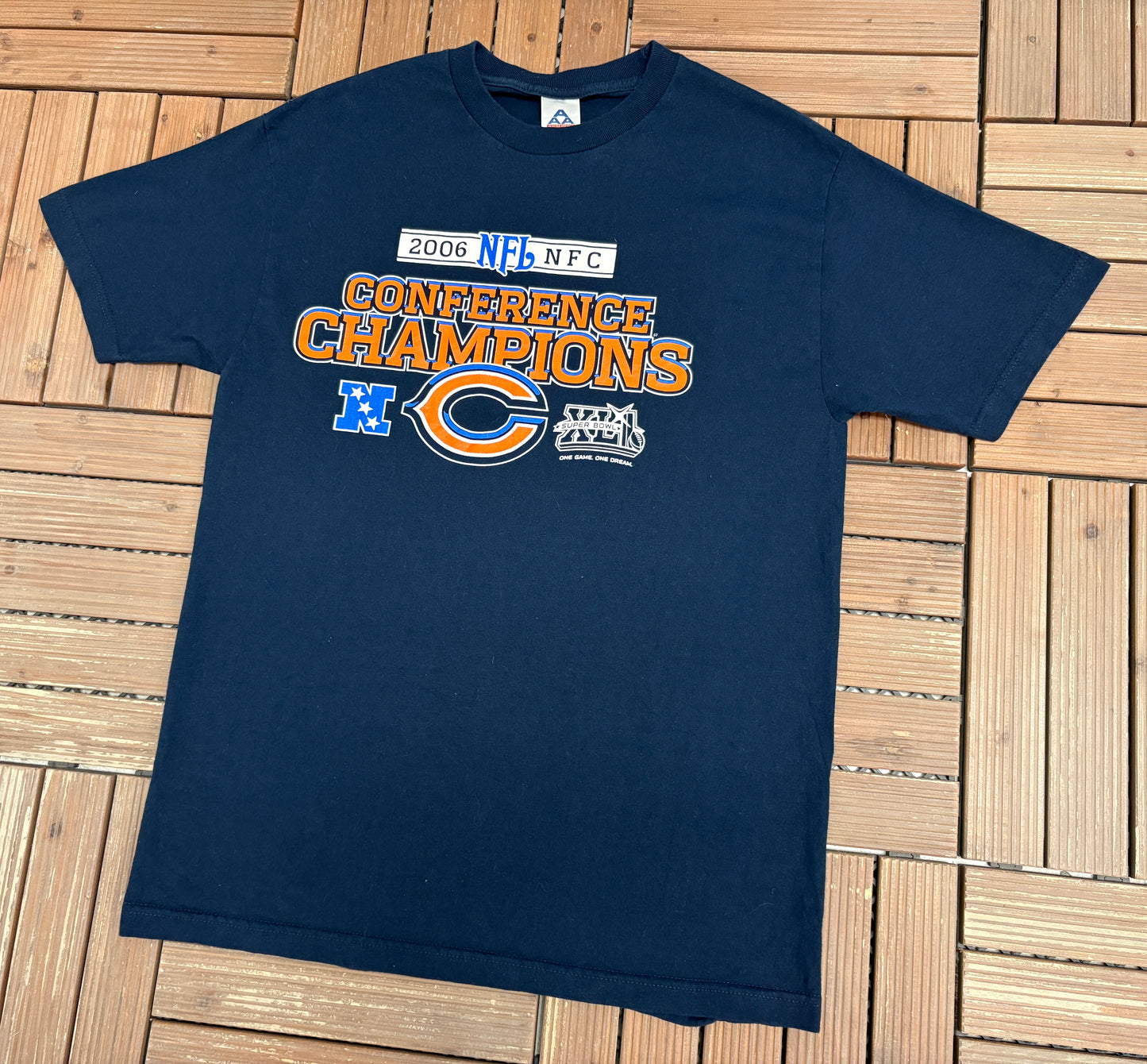 Chicago Bears 2006 Conference Champions Graphic Tee | Size Large | Vintage 2000s NFL Football Blue T-Shirt |