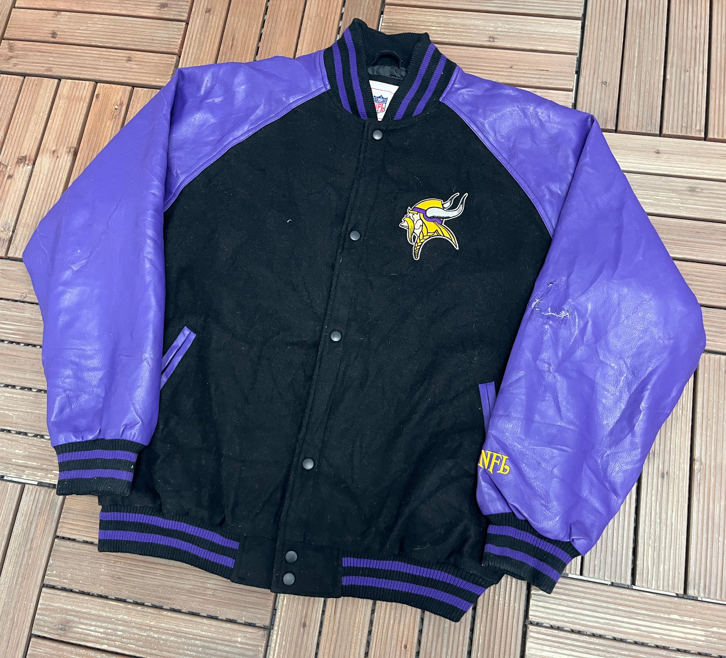 Minnesota Vikings Embroidered Graphic Jacket | Size Large | Vintage 2000s NFL Football Black Jacket |