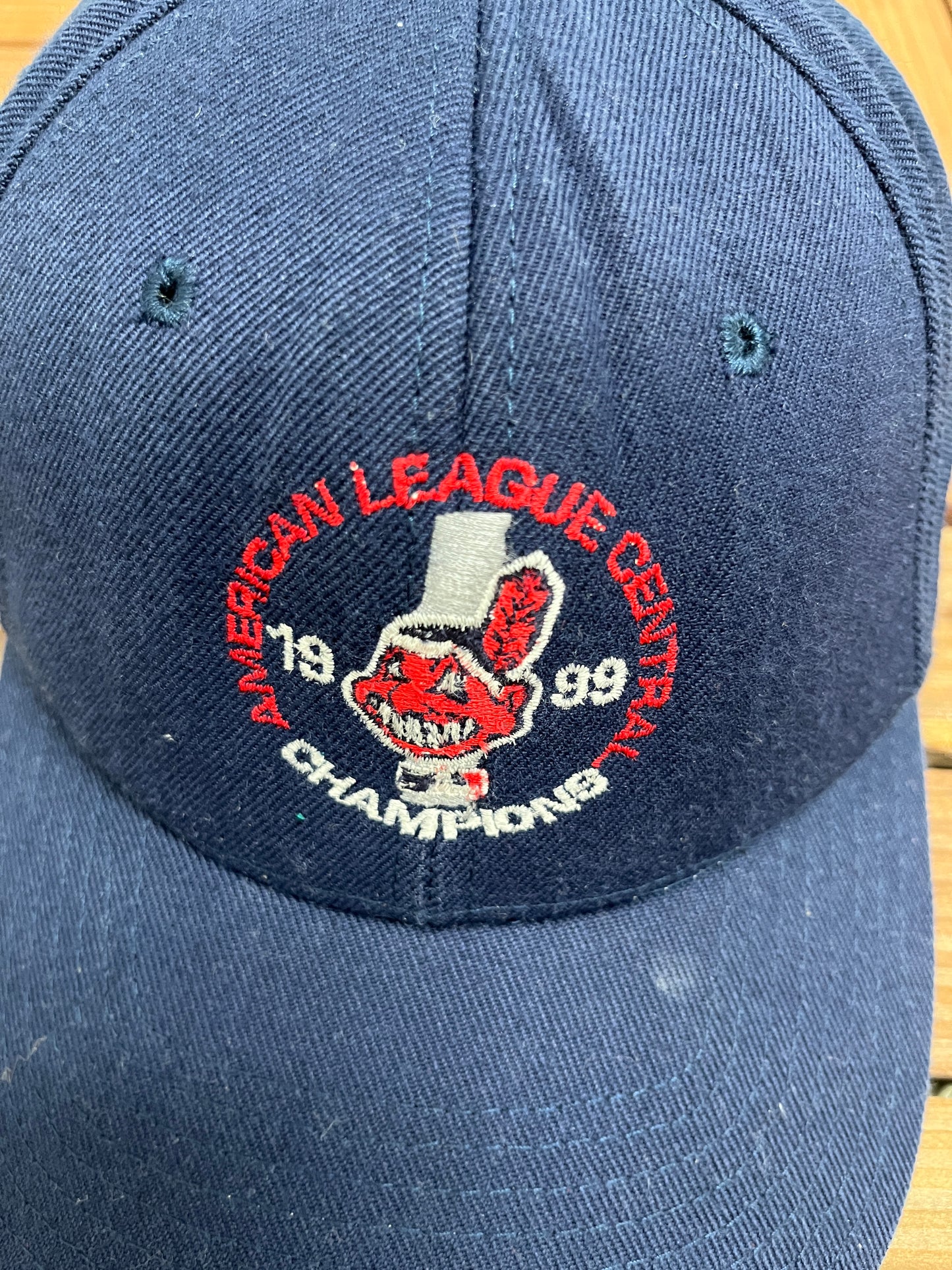 Cleveland Indians AL Central Champions 1999 Graphic Hat | Snap Back | Vintage 1990s MLB Baseball Blue Cap |