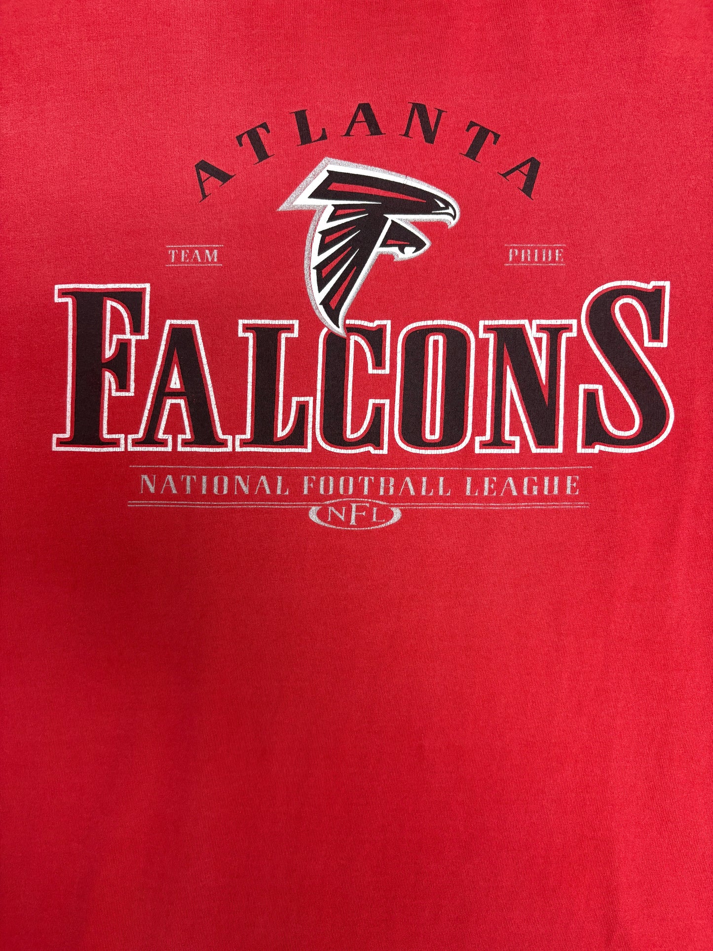 Atlanta Falcons Football Graphic Tee | Size X-Large | Vintage 2000s NFL Football Red T-Shirt |