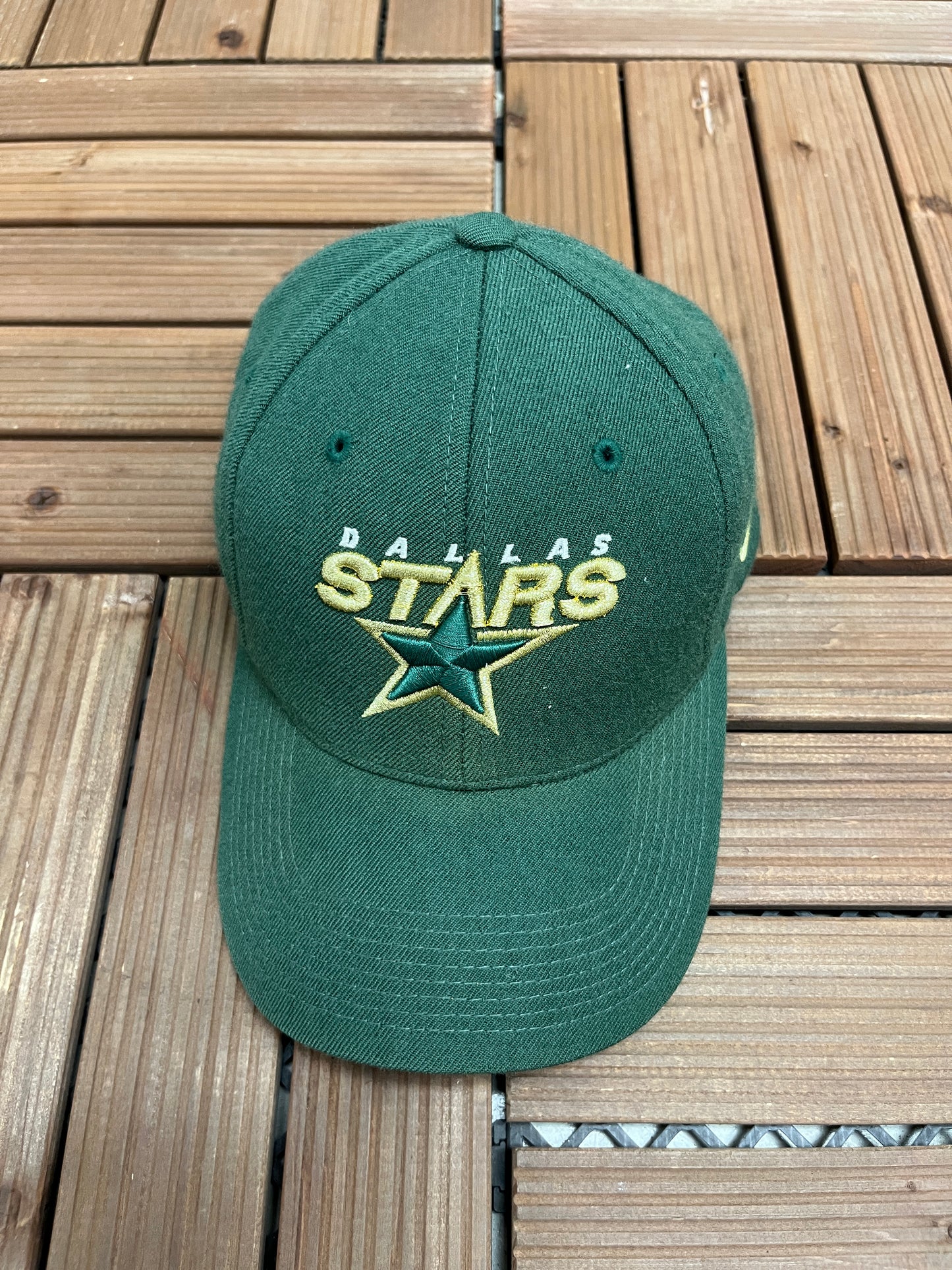 Dallas Stars Nike Graphic Hat | Strap Back | Vintage 2000s NHL Hockey Green Cap |