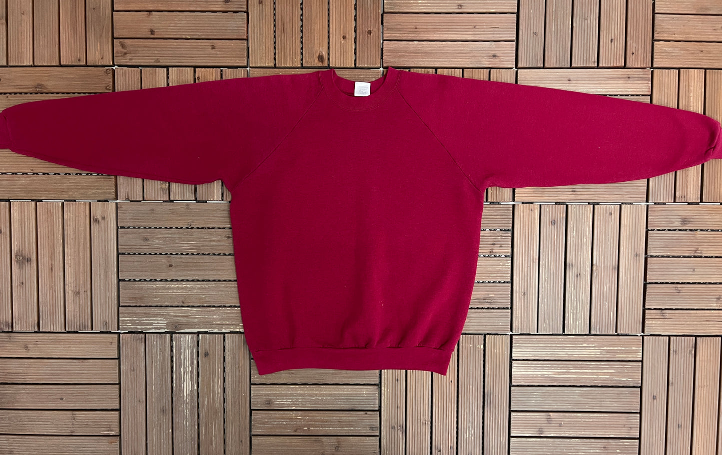 Red Fruit Of The Loom Graphic Crewneck | Size X-Large | Vintage 1980s Made in Canada Blank Red Sweater |