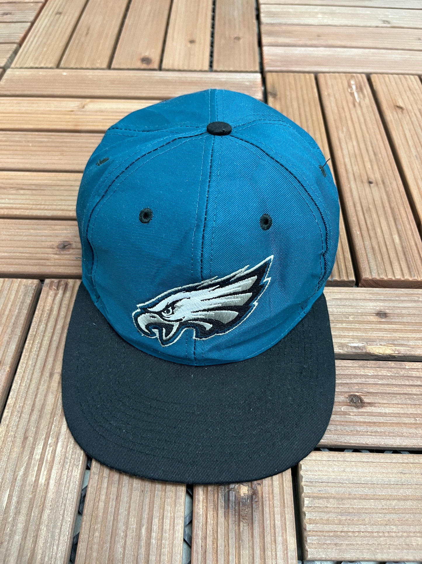 Philadelphia Eagles Embroidered Graphic Hat | Snap Back | Vintage 1990s NFL Football Green Cap |