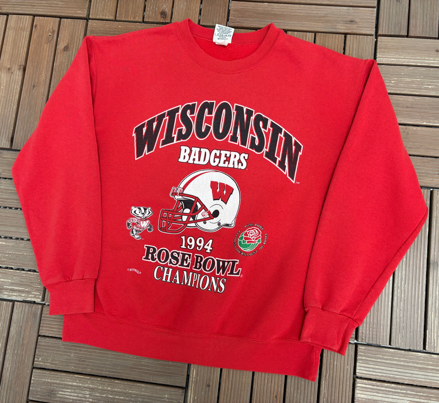 Wisconsin Badgers Rose Bowl 1994 Champions Graphic Crewneck | Size Medium | Vintage 1990s College Red Sweater |