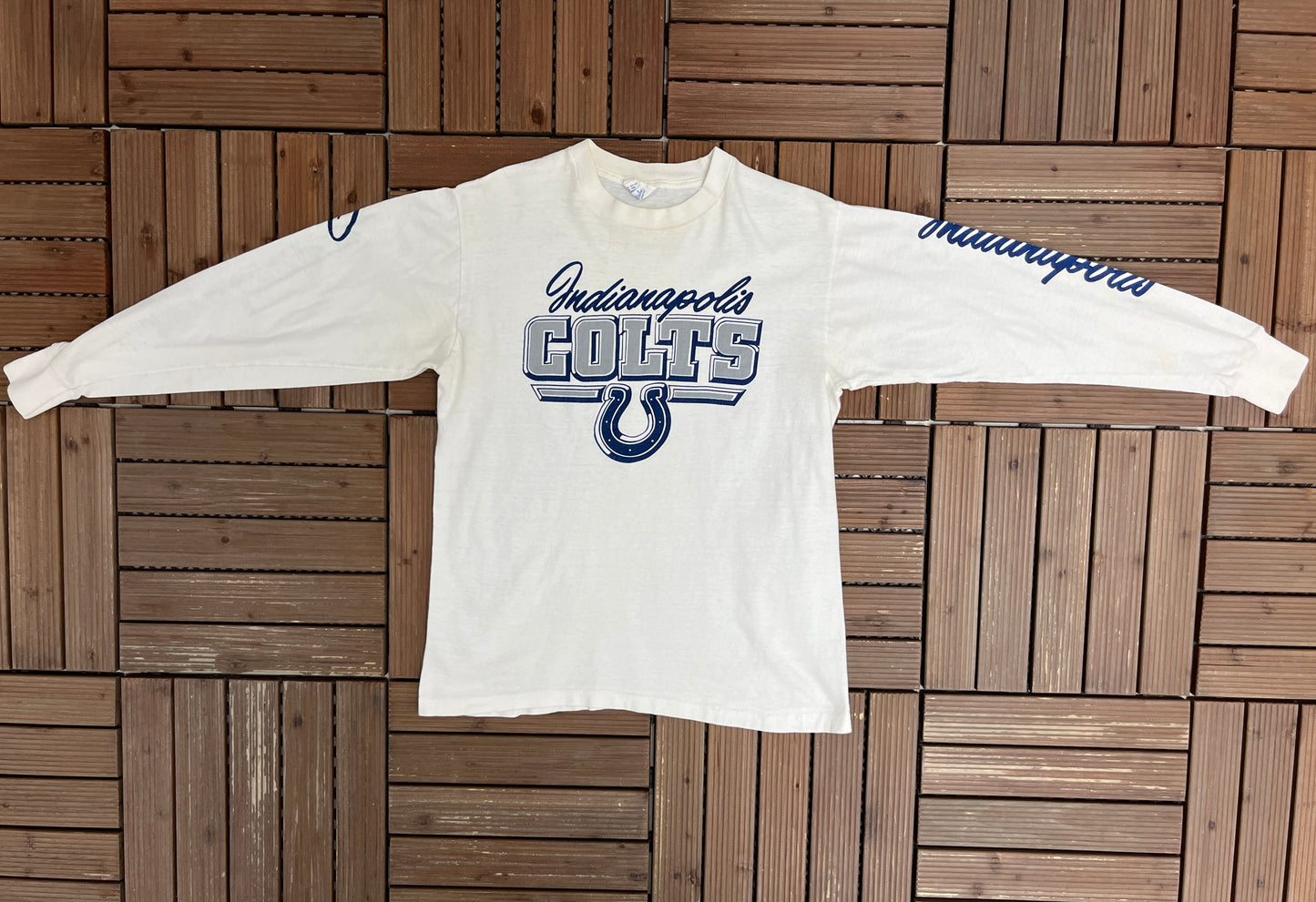 Indianapolis Colts Graphic Tee | Size Medium | Vintage 1980s NFL Football White T-Shirt