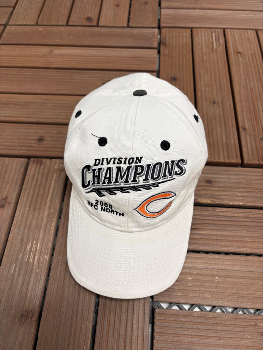 Chicago Bears 2005 Division Champions Graphic Hat | Strap Back | Vintage 2000s Reebok NFL Football White Cap |