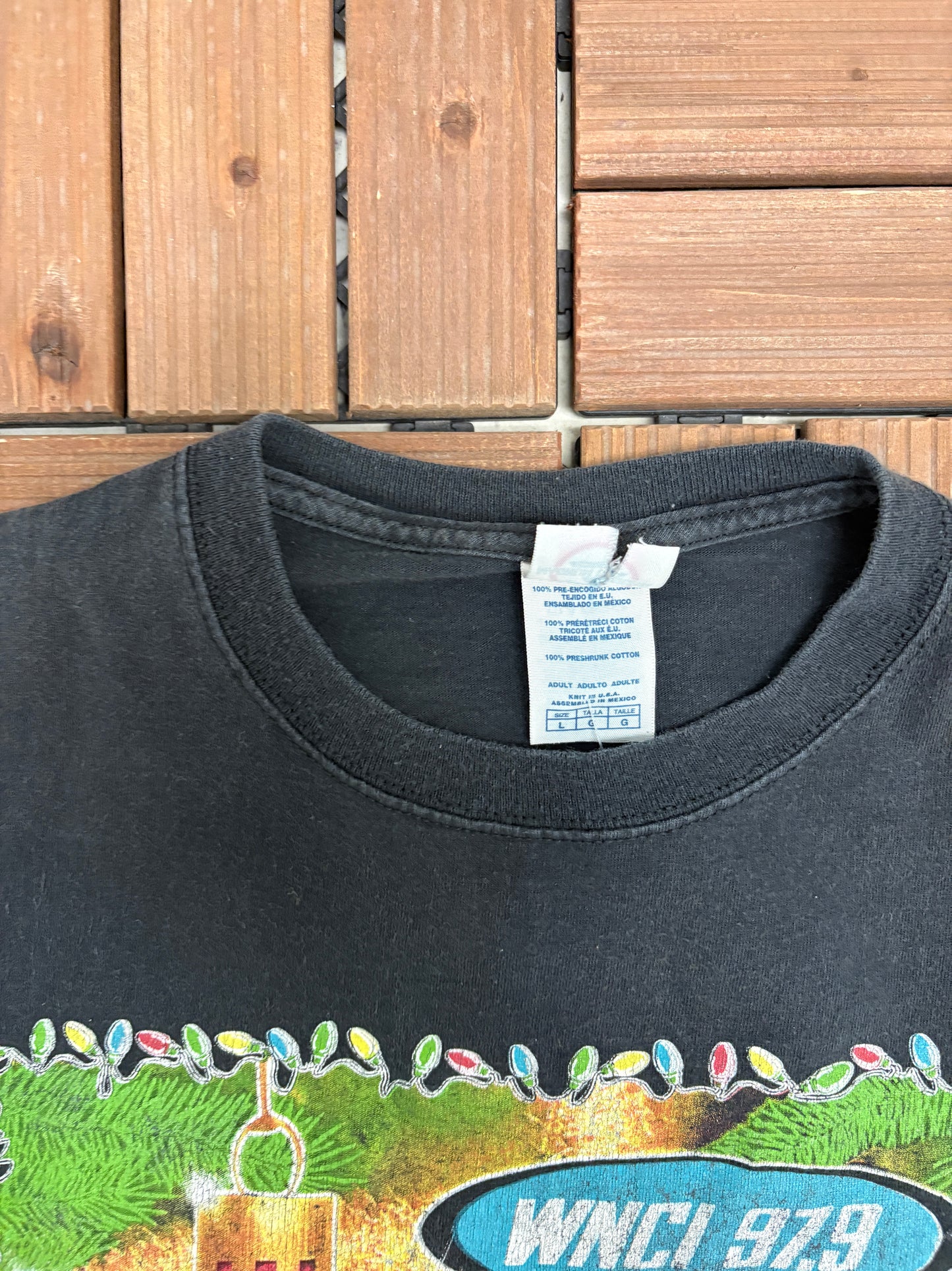 WNCI 97.9 Jingle Ball(s) '07 Graphic Tee | Size Large | Vintage 2000s Radio Promotional Black T-Shirt |