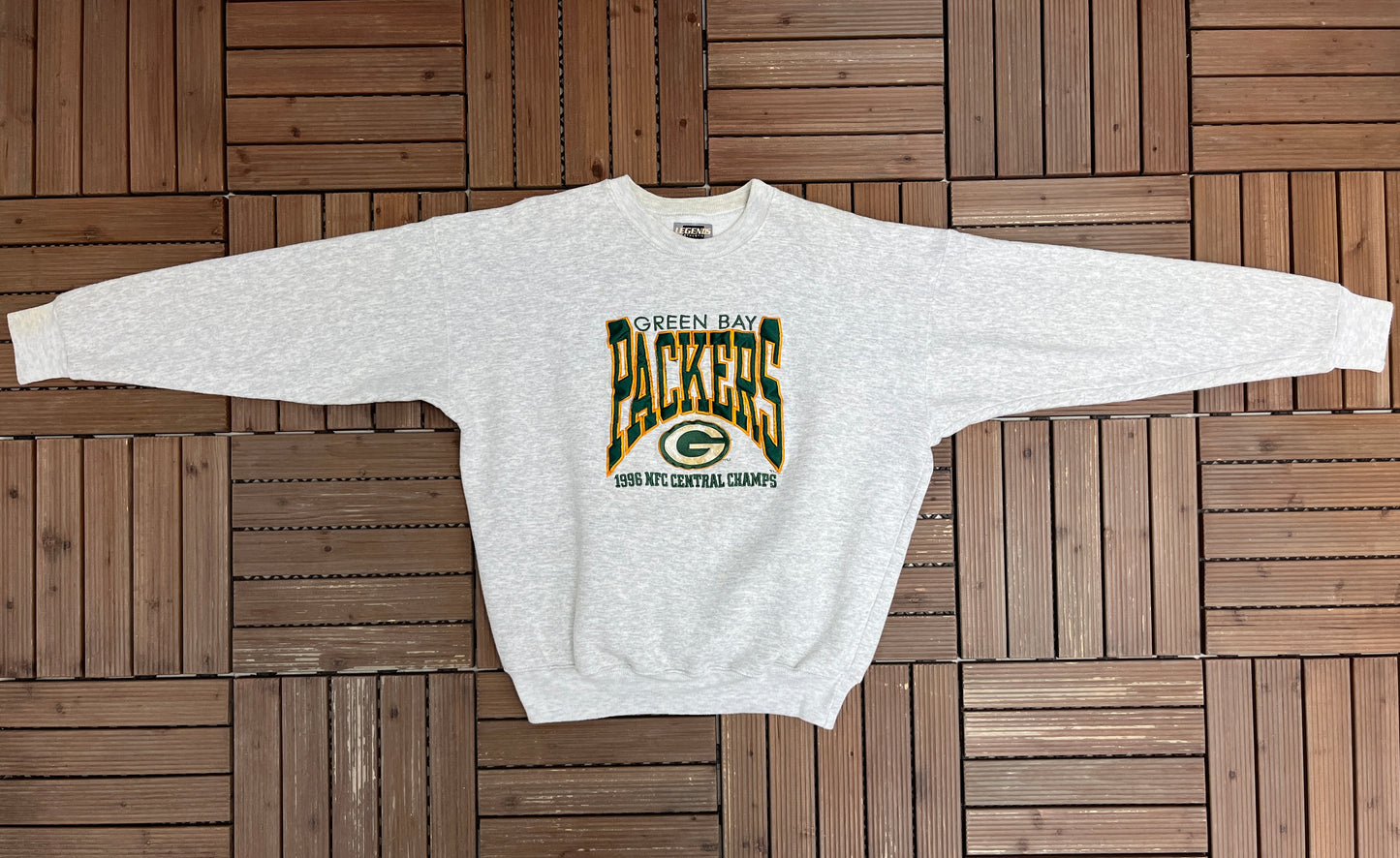 Green Bay Packers 1996 NFC Central Champs Graphic Crewneck | Size X-Large | Vintage 1990s NFL Football Grey Sweater |