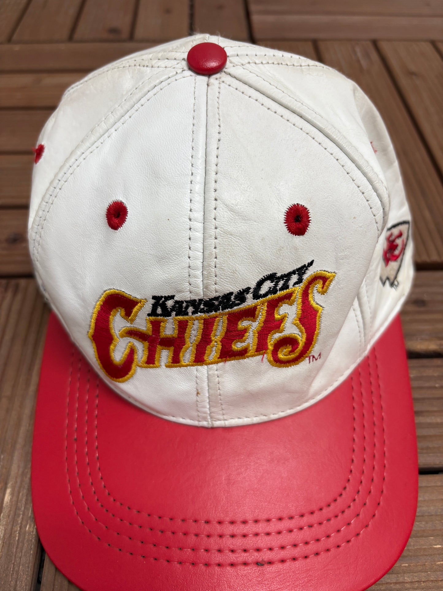 Kansas City Chiefs Football Graphic Hat | Snap Back | Vintage 2000s NFL Football White Leather Cap |