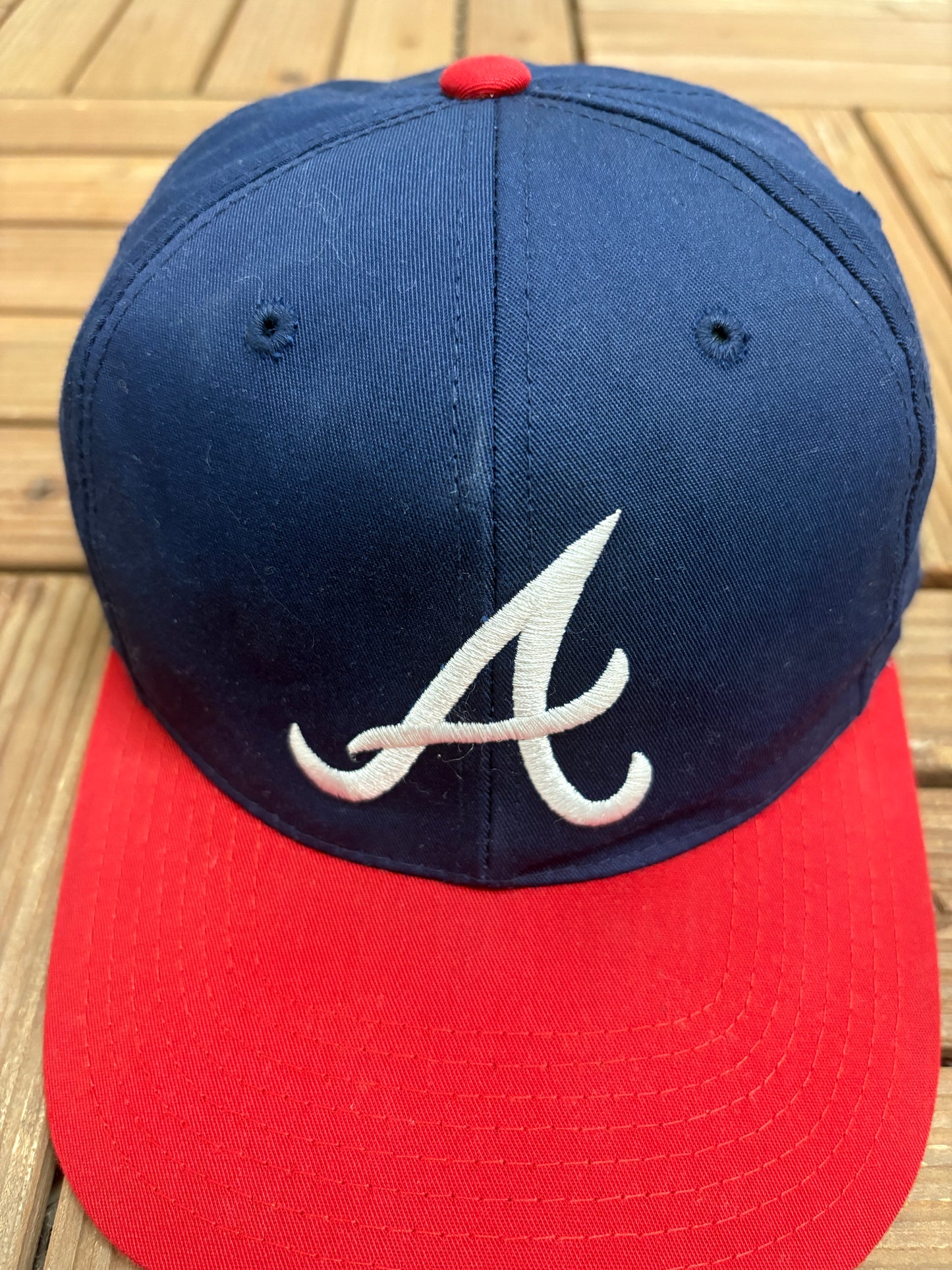 Atlanta Braves Embroidered Hat | Snap Back | Vintage 2000s MLB Baseball Blue Cap |