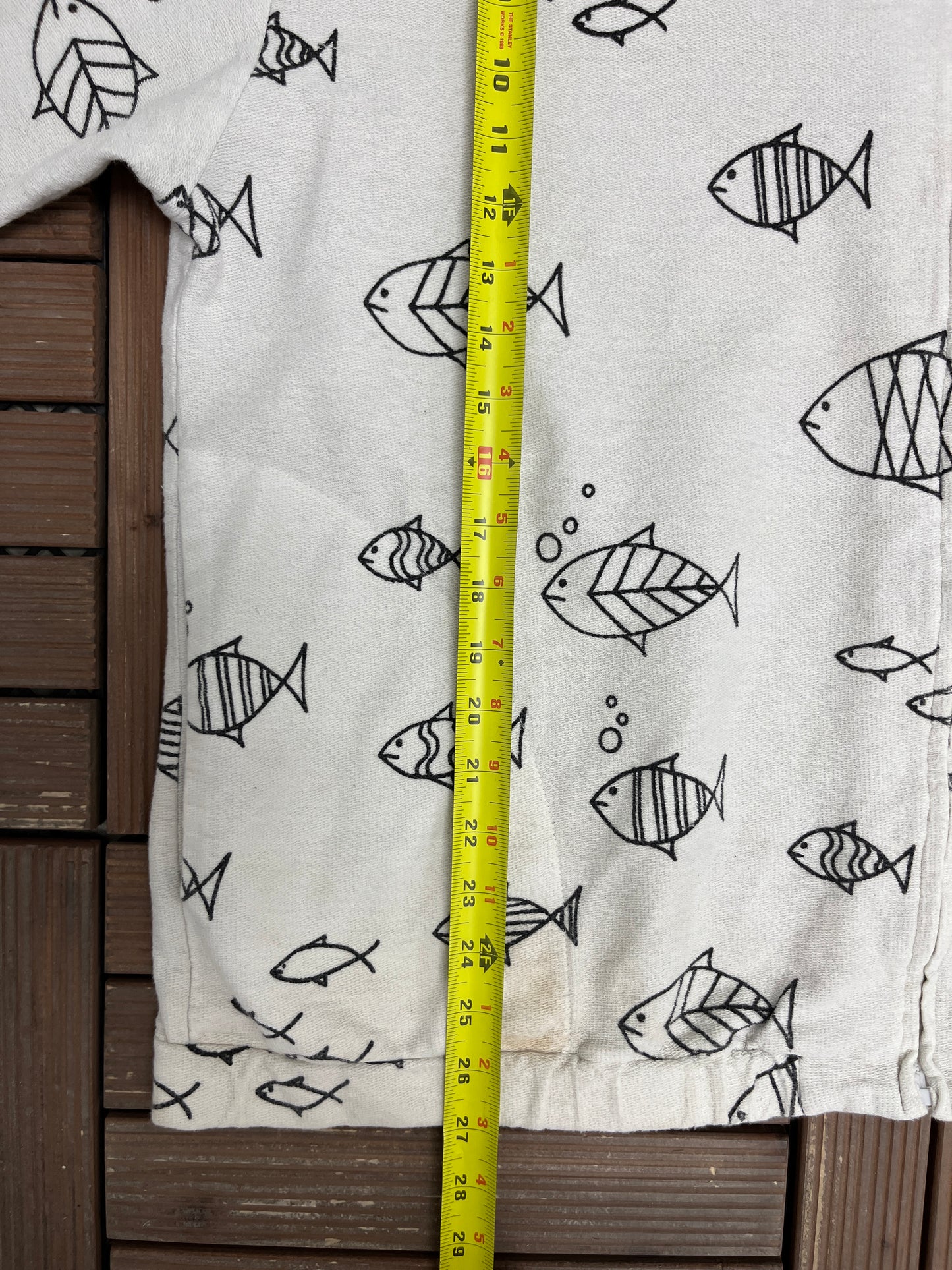 Fish All Over Graphic Sweater | Size X-Large | Vintage 1990s Promotional White Zip Up |