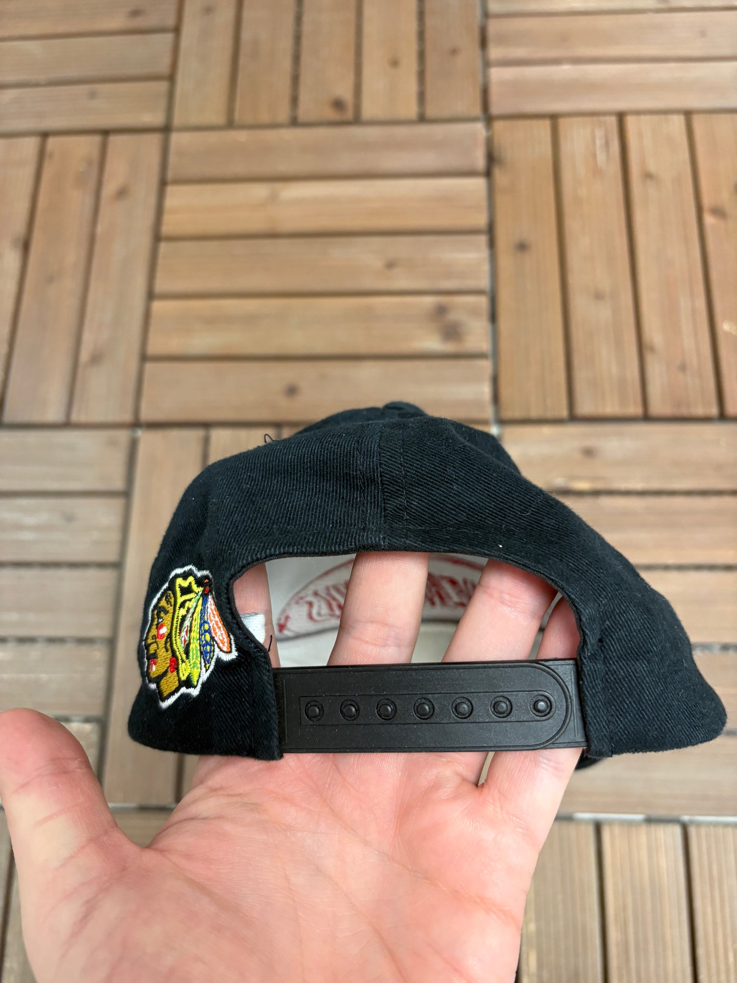 Chicago Blackhawks Graphic Hat | Snap Back | Vintage 1990s NHL Hockey Black Cap |