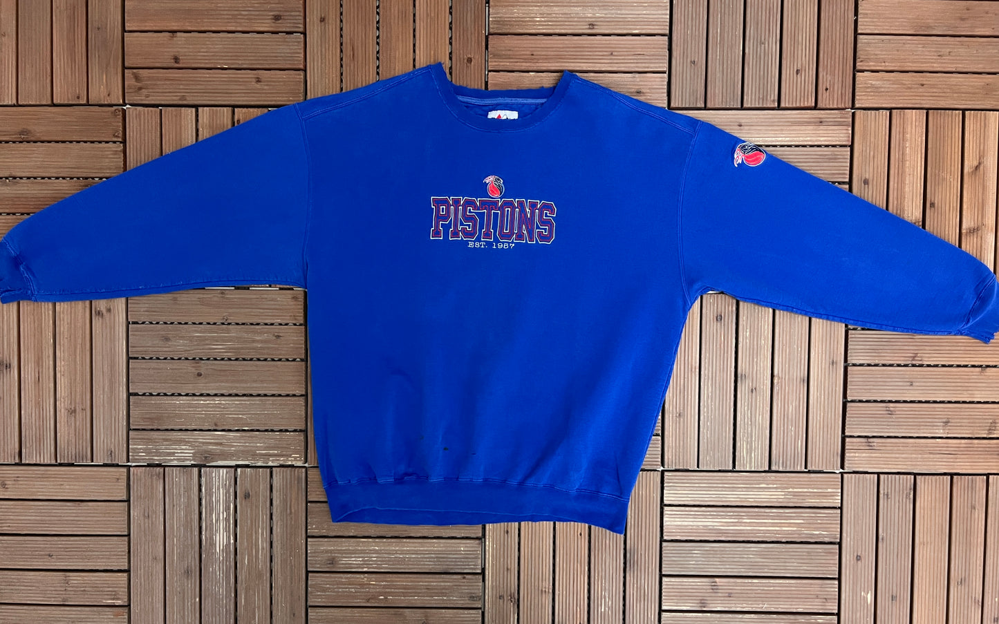 Detroit Pistons Embroidered Graphic Crewneck | Size XX-Large | Vintage 2000s NBA Basketball Blue Sweater |