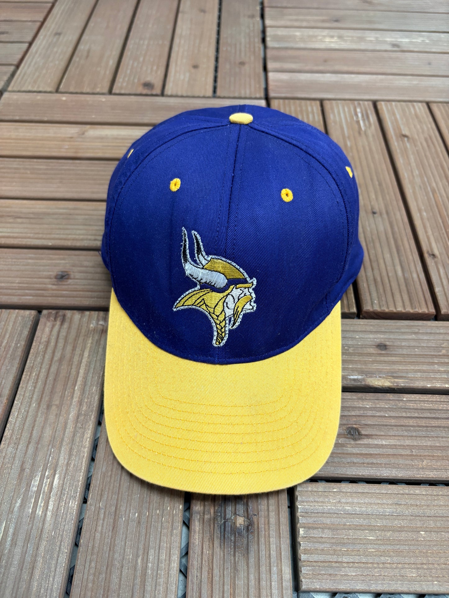 Minnesota Vikings Graphic Hat | Snap Back | Vintage 1990s NFL Football Purple Cap |