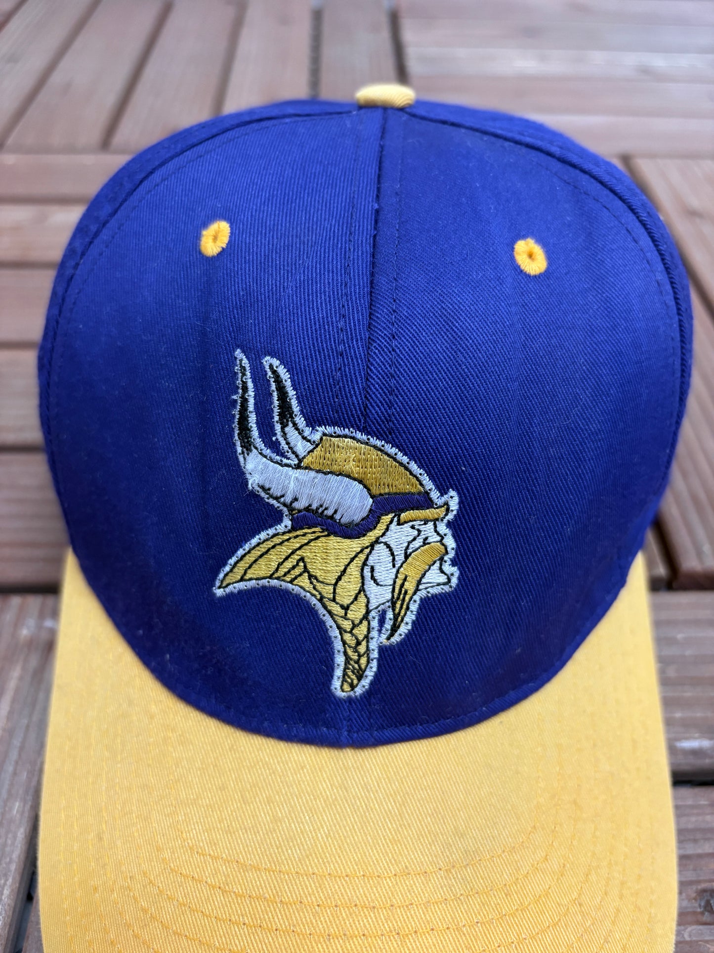 Minnesota Vikings Graphic Hat | Snap Back | Vintage 1990s NFL Football Purple Cap |