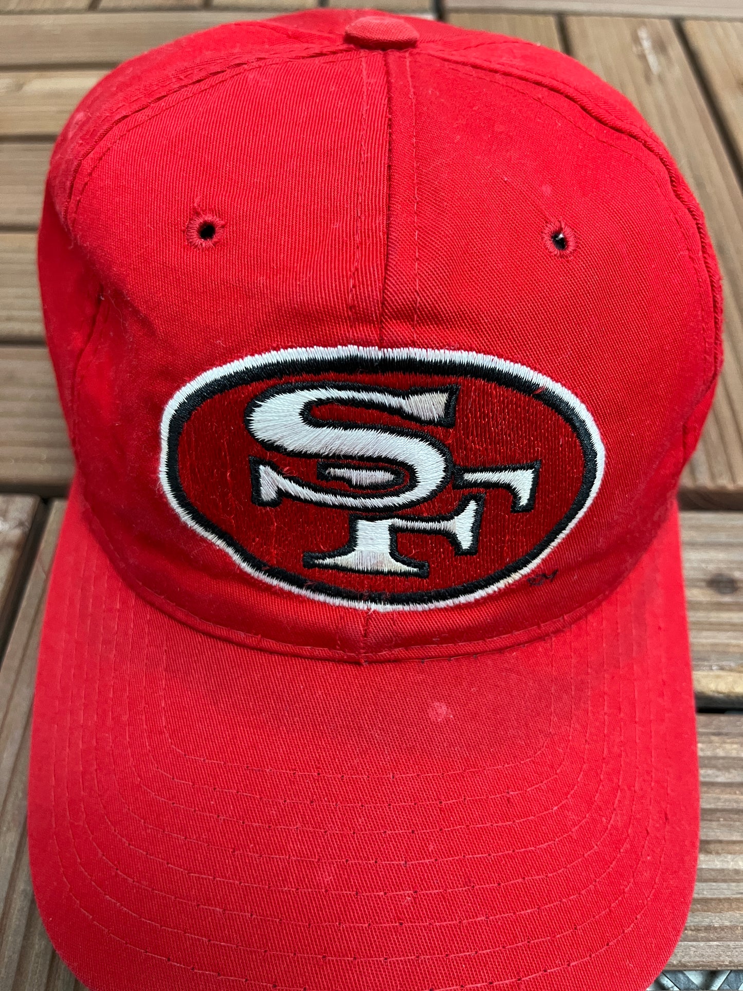 San Francisco 49ers Graphic Hat | Snap Back | Vintage 1990s NFL Football Starter Red Cap |