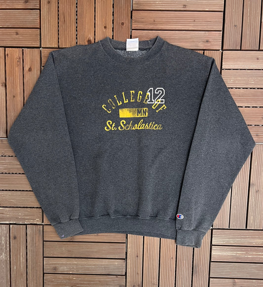 College Of St. Scholastica Graphic Crewneck | Size Medium | Vintage 2000s College Sports Grey Sweater |