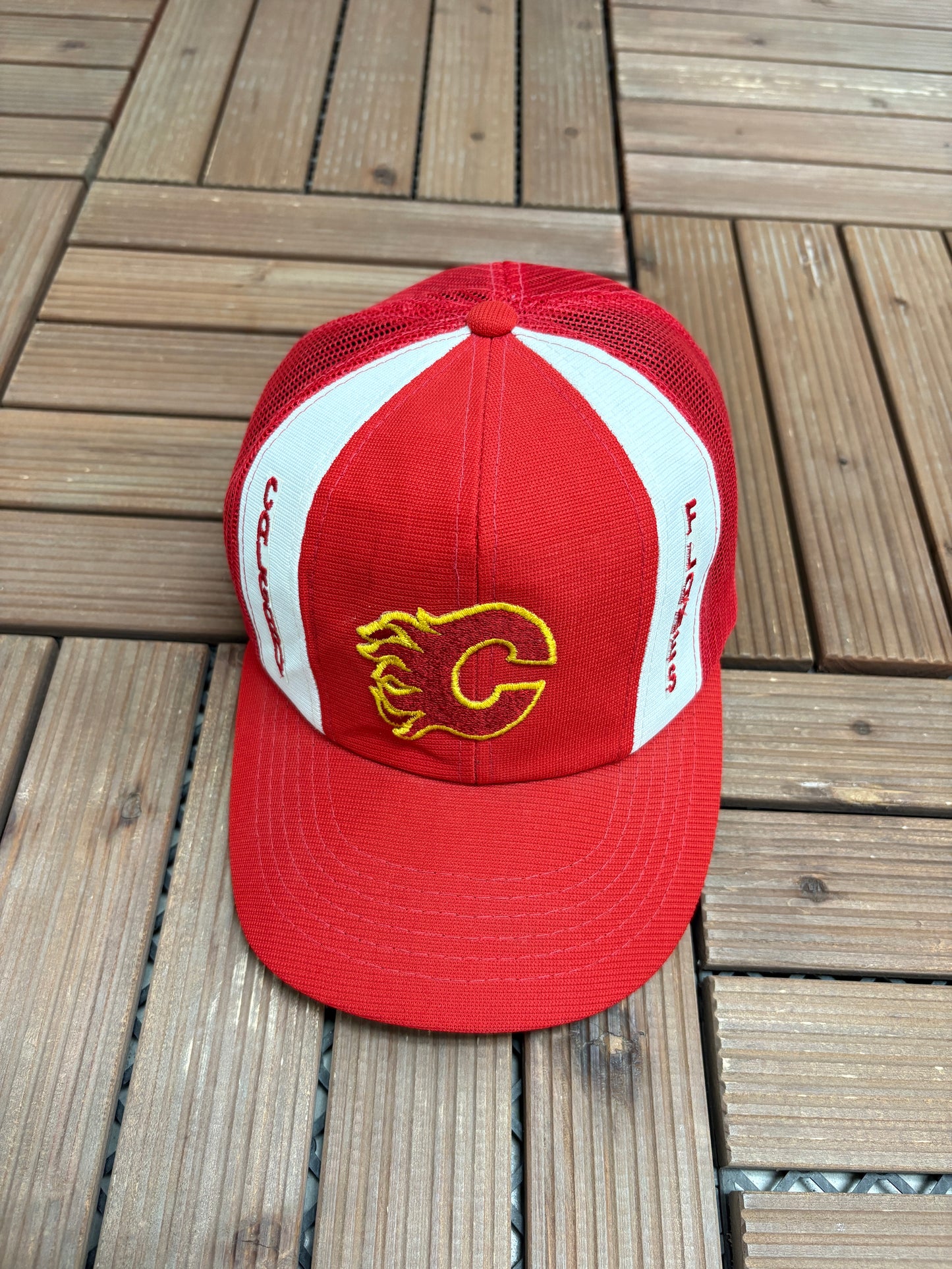 Calgary Flames Stitched Graphic Hat | Snap Back | Vintage 1990s NHL Hockey Red Cap |
