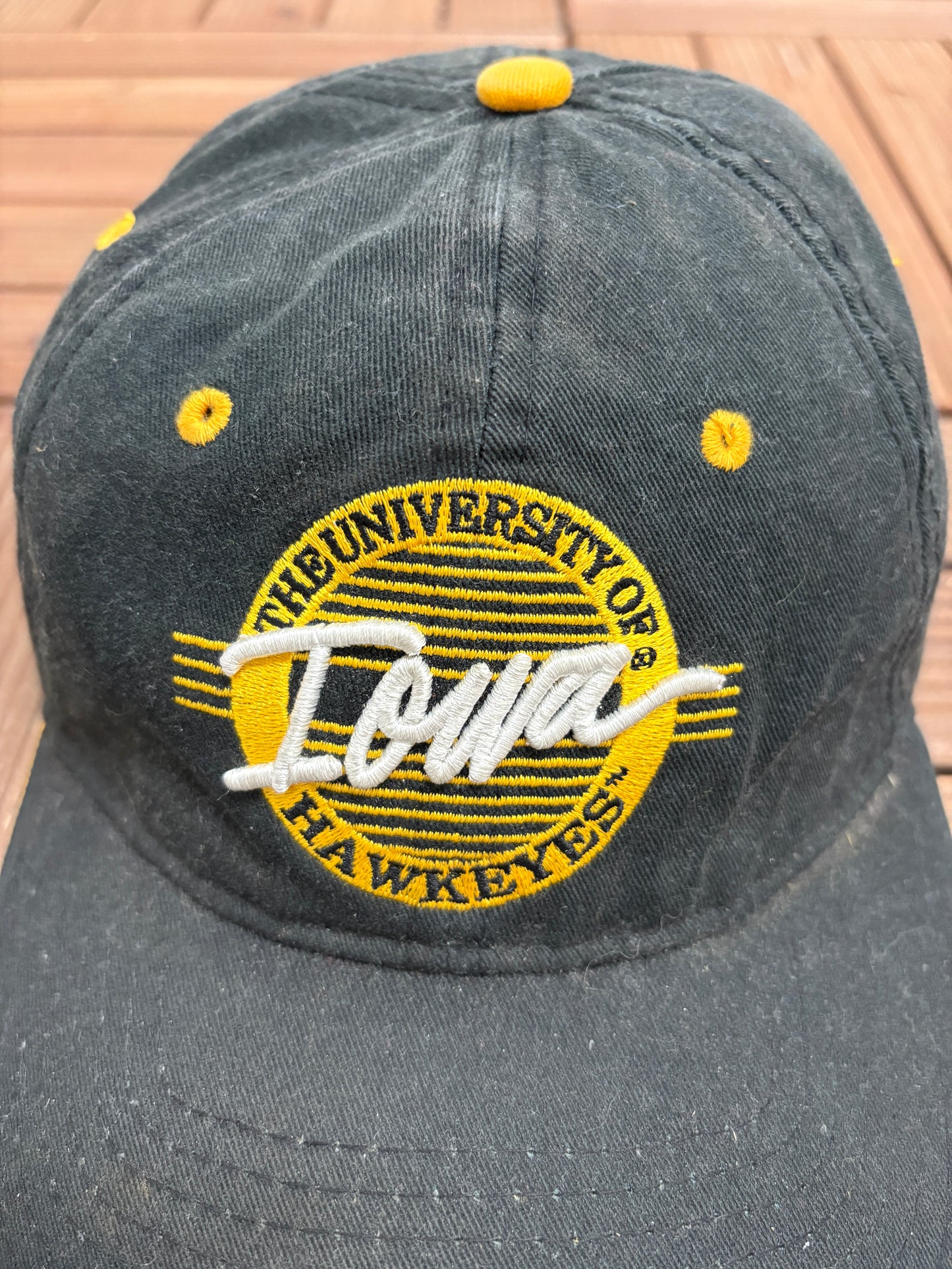 University of Iowa Hawkeyes Graphic Hat | Metal Clasp | Vintage 2000s College Sports Black Cap |