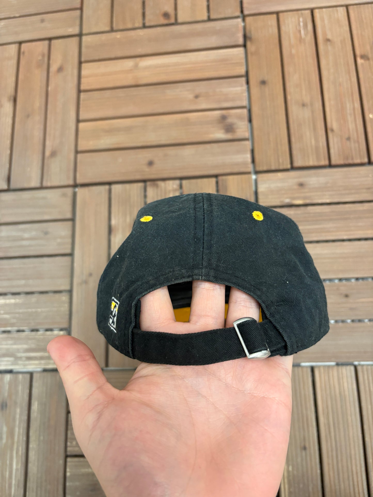 University of Iowa Hawkeyes Graphic Hat | Metal Clasp | Vintage 2000s College Sports Black Cap |