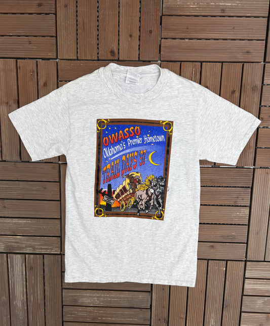 Owasso, Oklahoma Trail Days '97 Graphic Tee | Size Small | Vintage 2000s Promotional Grey T-Shirt |