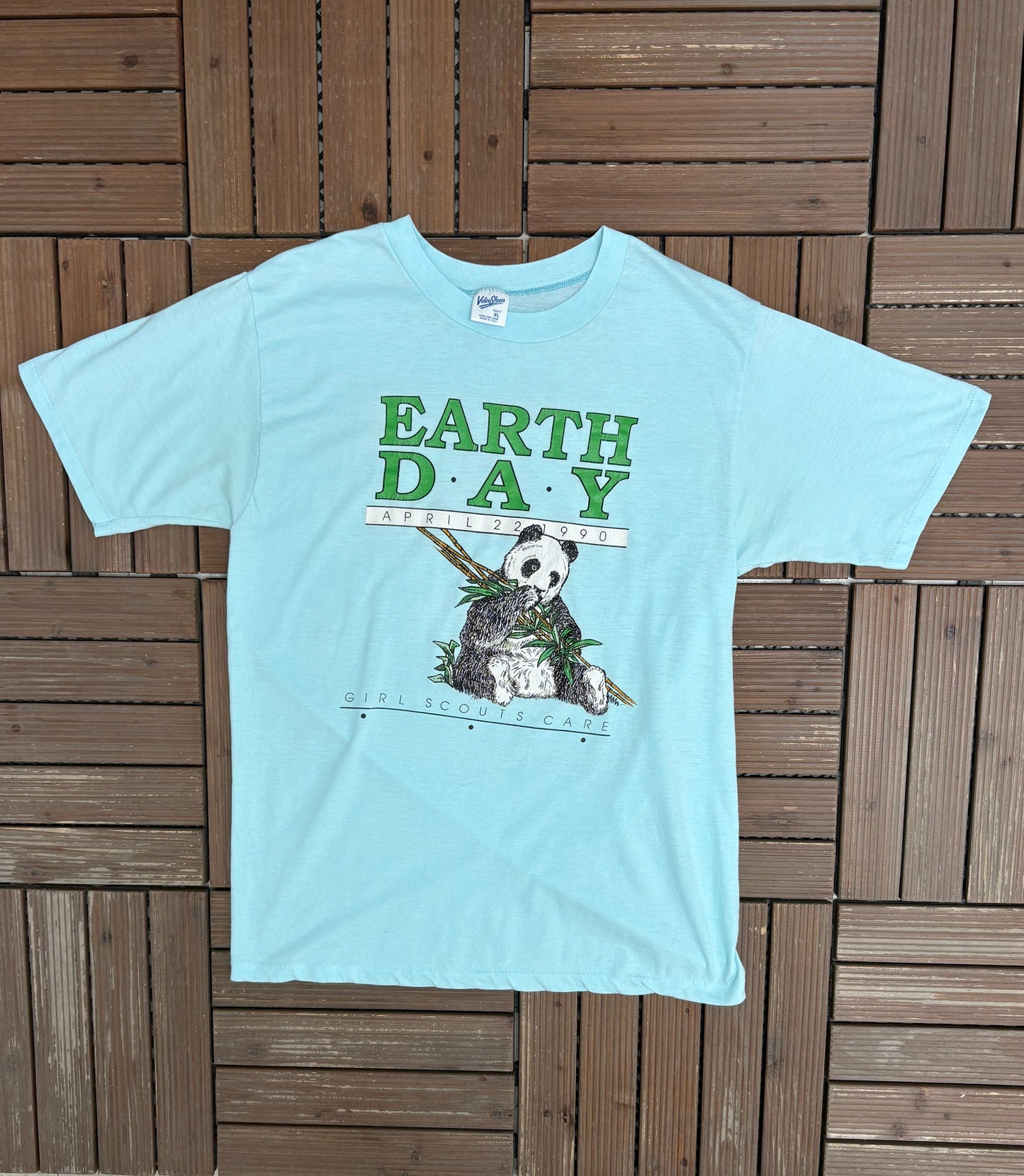 Earth Day 1990 Graphic Tee | Size X-Large | Vintage 1990s Single Stitch Animal Blue T-Shirt |
