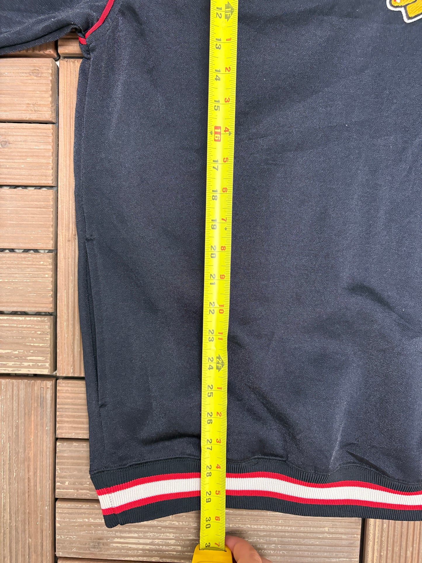 Chicago Blackhawks Stitched Graphic Sweater | Size Large | Vintage 1990s NHL Hockey Black Sweater |