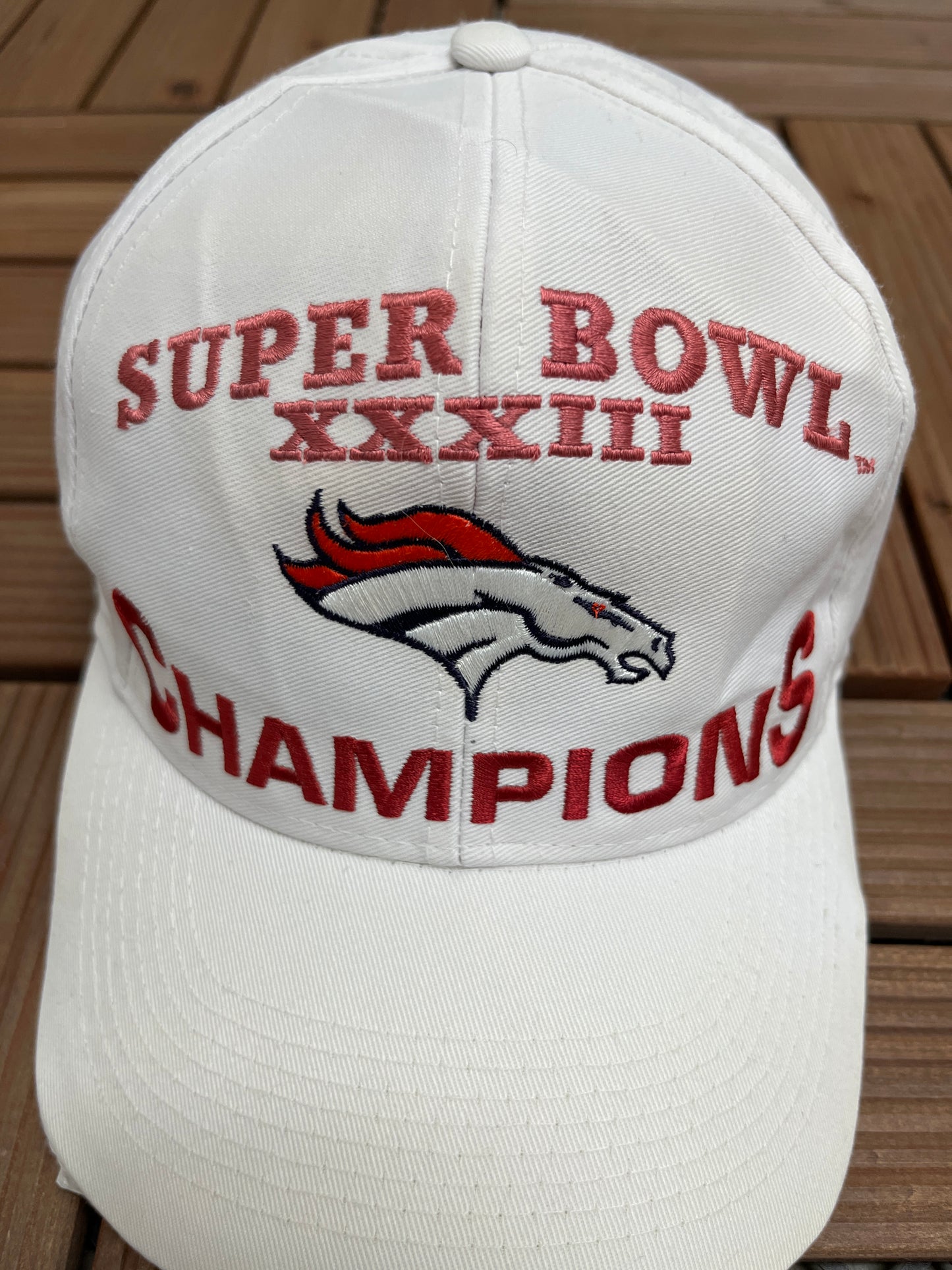 Denver Broncos Super Bowl XXXIII Champions Graphic Hat | Snap Back | Vintage 1990s NFL Football White Cap |