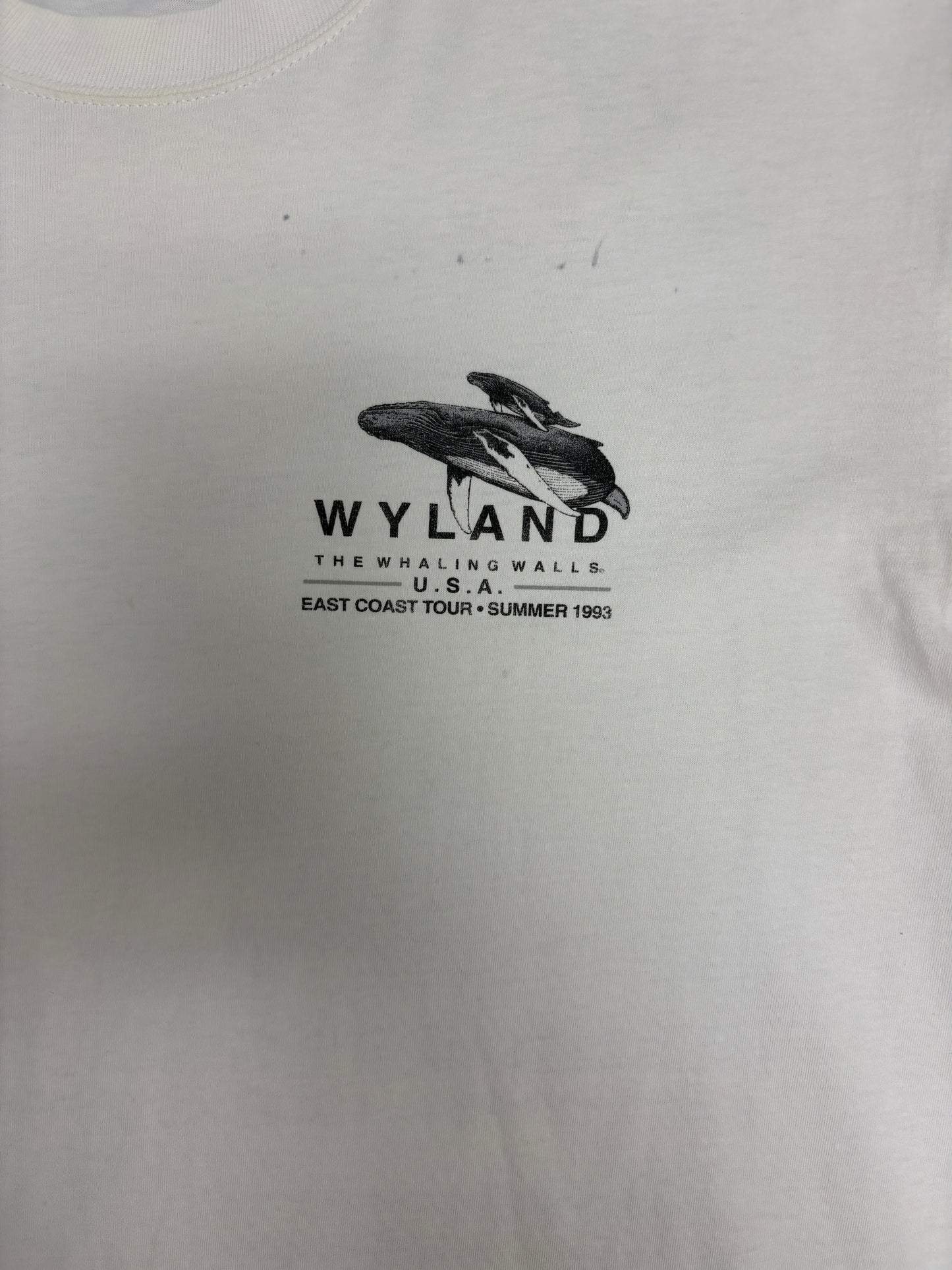 Wyland The Whaling Walls Graphic Tee | Size Large | Vintage 1990s Single Stitch White T-Shirt |