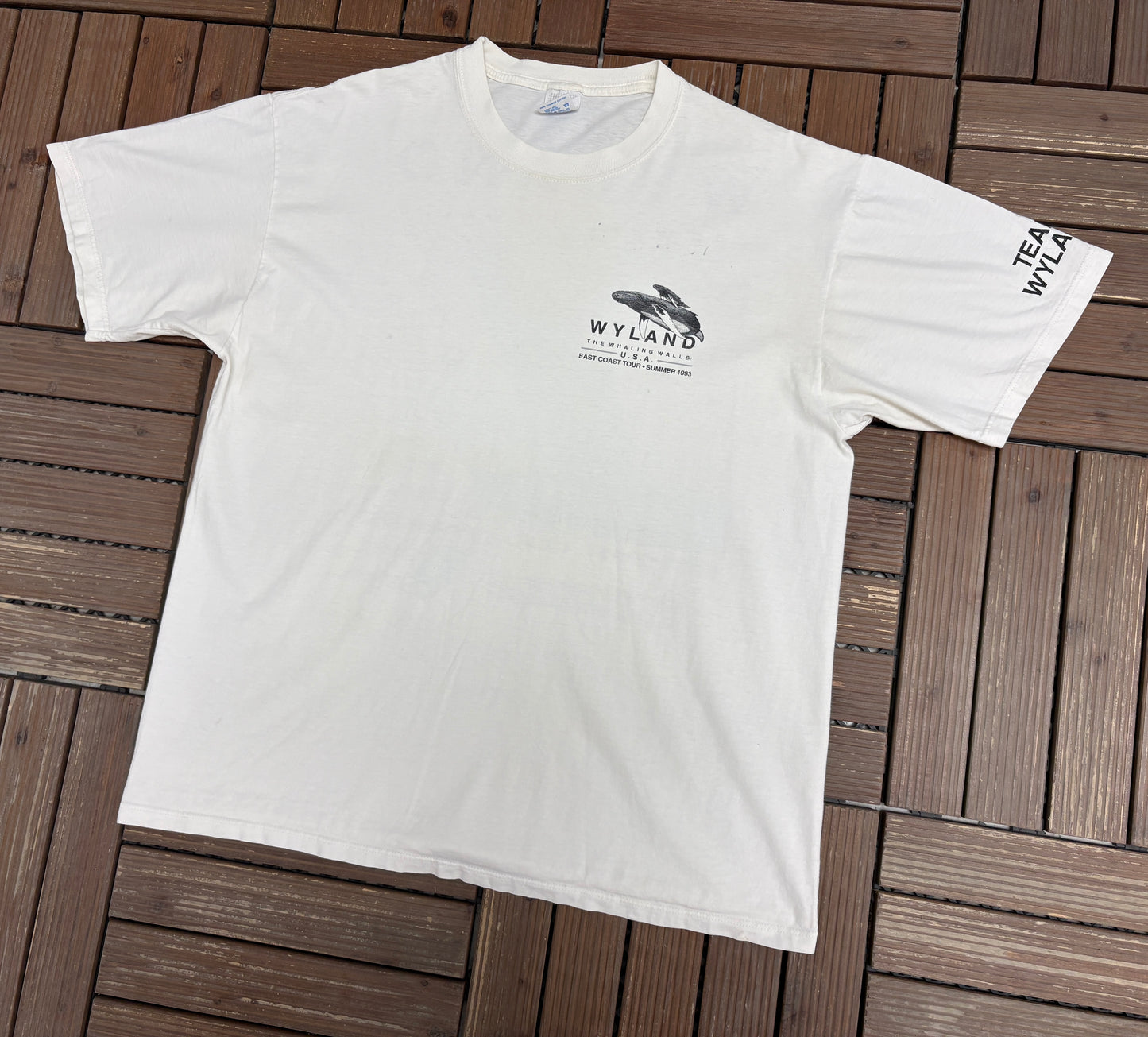 Wyland The Whaling Walls Graphic Tee | Size Large | Vintage 1990s Single Stitch White T-Shirt |