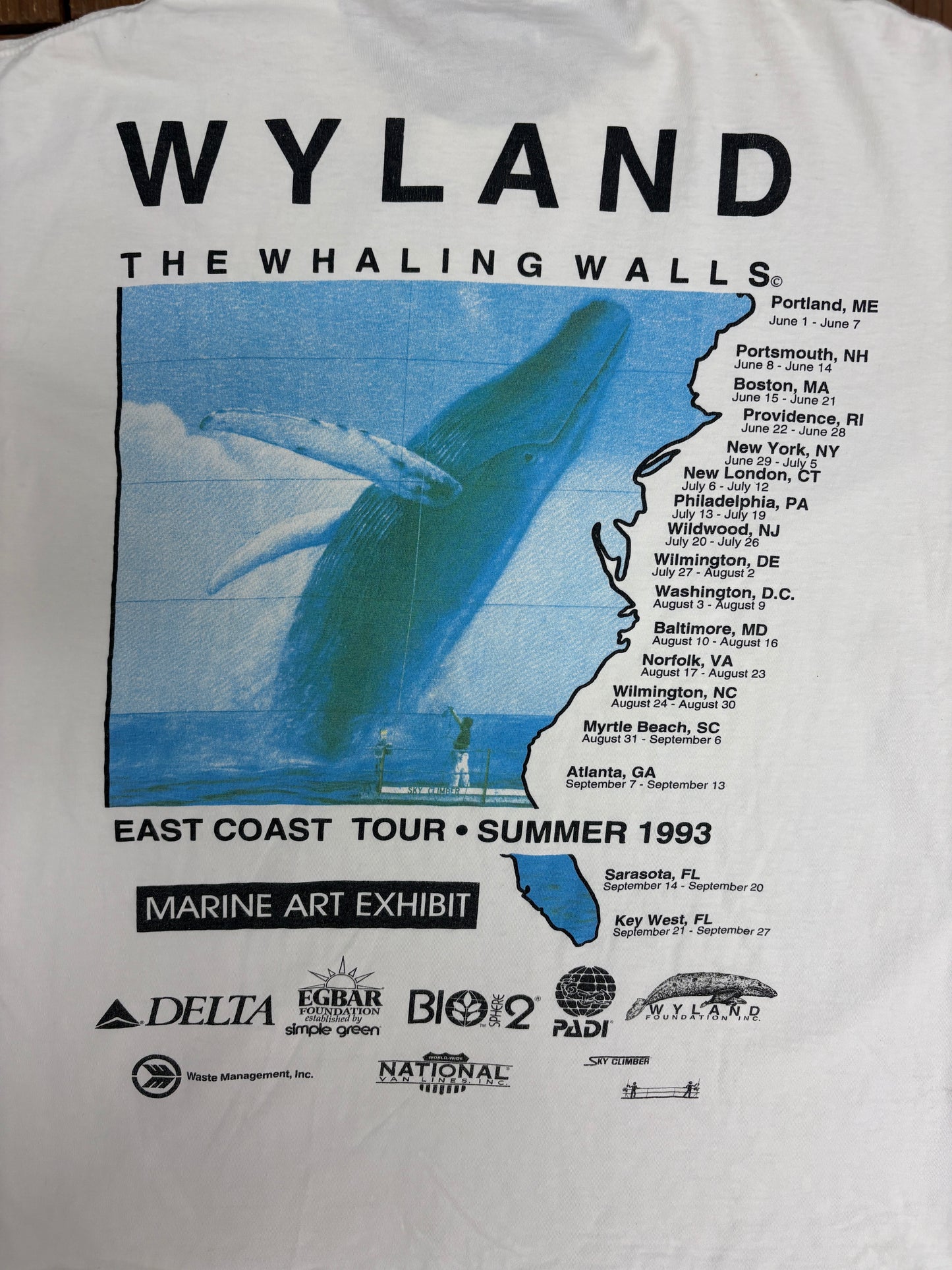 Wyland The Whaling Walls Graphic Tee | Size Large | Vintage 1990s Single Stitch White T-Shirt |