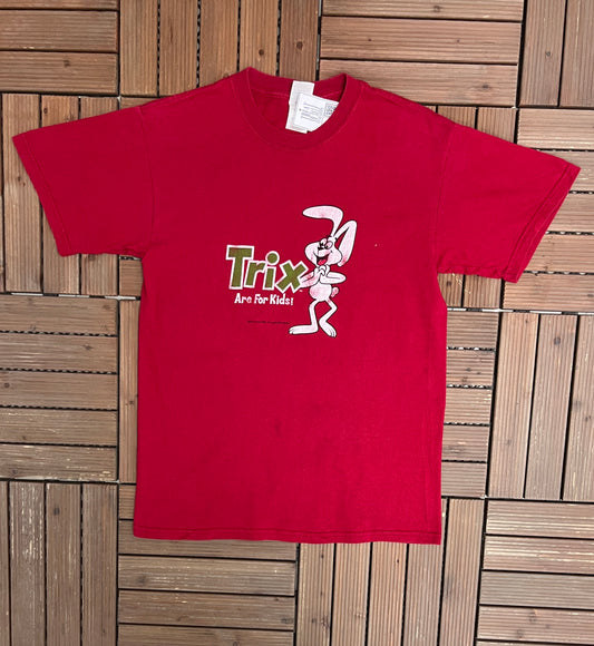 Trix Are For Kids Graphic Tee | Size Medium | Vintage 2000s Promotional Cereal Red T-Shirt |