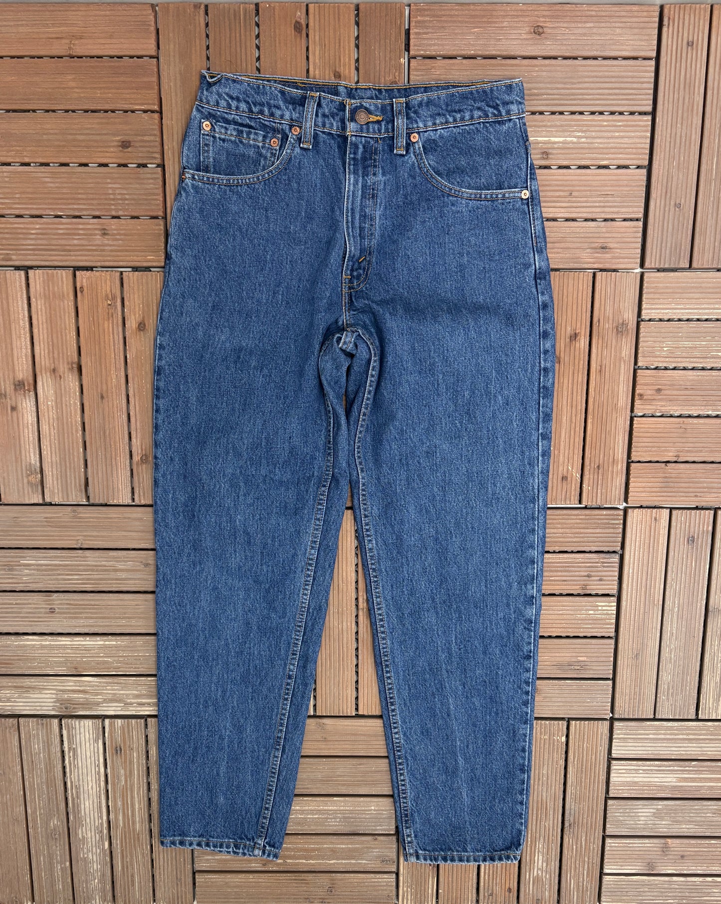 Levi Strauss & Co 550 Relaxed Fit Blue Denim Jeans | Size 32 x 30 | Vintage 2000s Levi's Blue Jeans |
