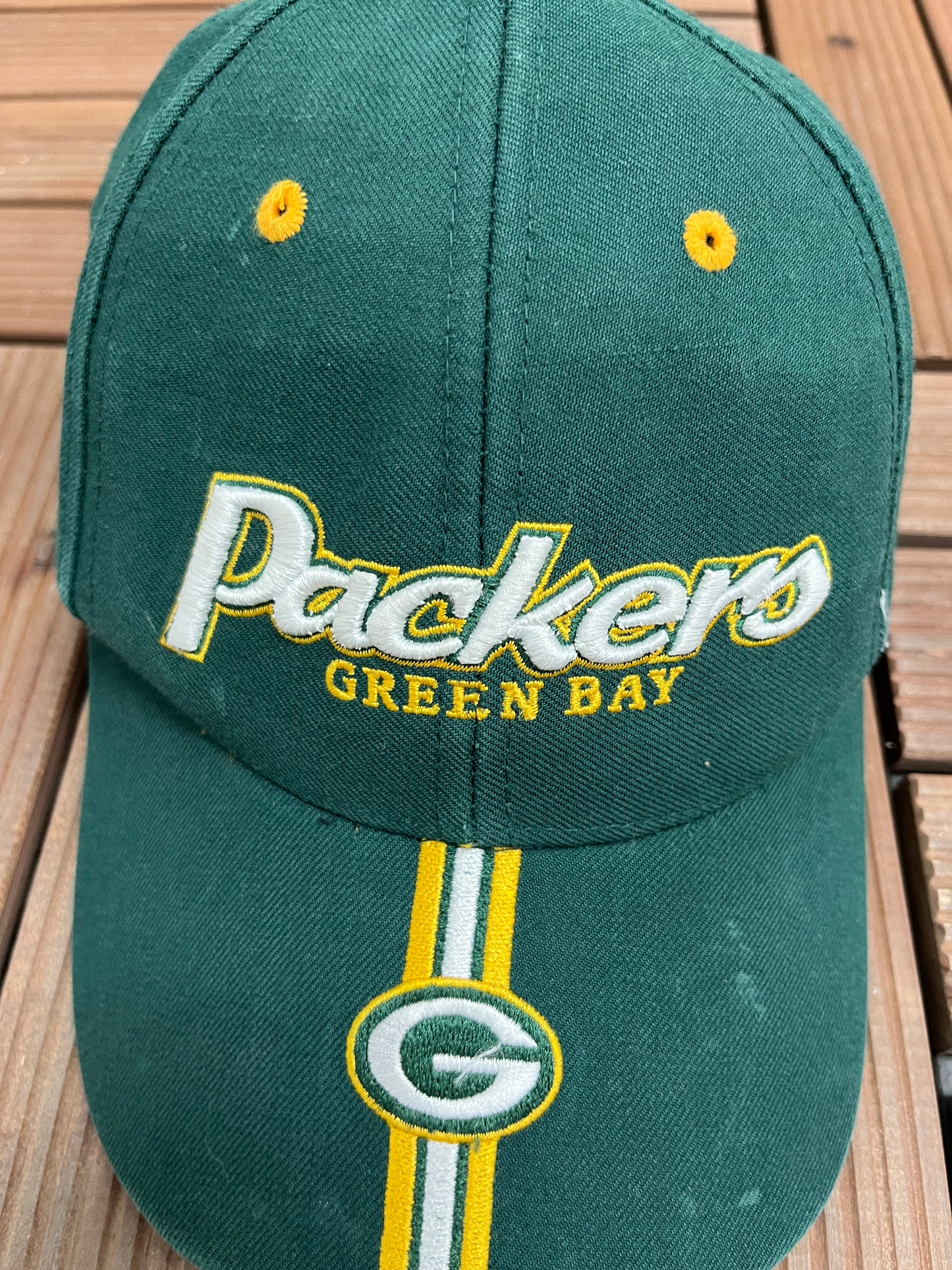 Green Bay Packers Embroidered Graphic Hat | Strap Back | Vintage 2000s NFL Football Green Cap |