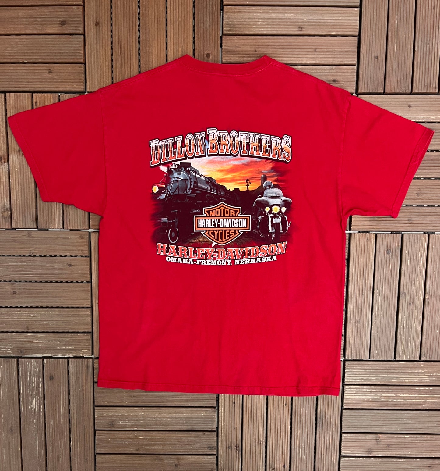 Harley Davidson Omaha-Fremont, Nebraska Graphic Tee | Size X-Large | Vintage 2000s Biker Red T-Shirt |