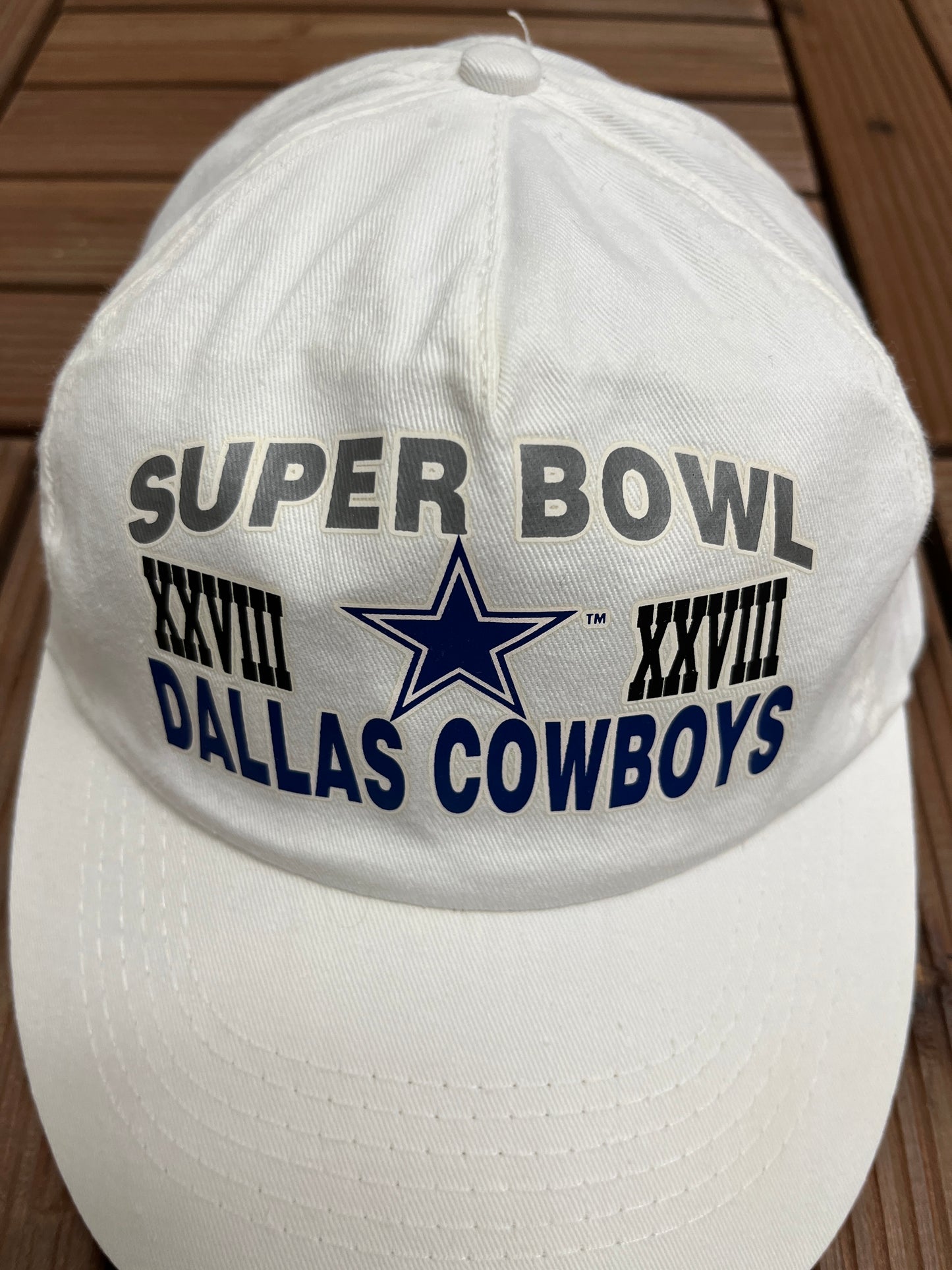 Dallas Cowboys Super Bowl XXVIII Graphic Hat | Snap Back | Vintage 1990s NFL Football White Cap |