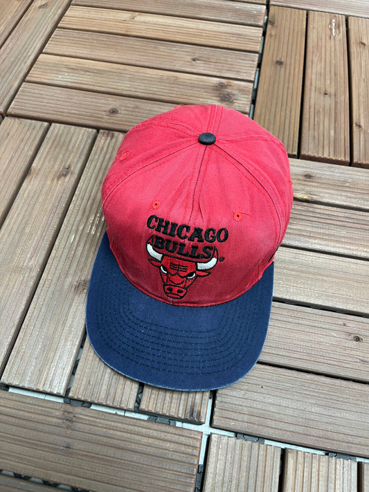 Chicago Bulls Embroidered Graphic Hat | Snap Back | Vintage 2000s NBA Basketball Red Cap |