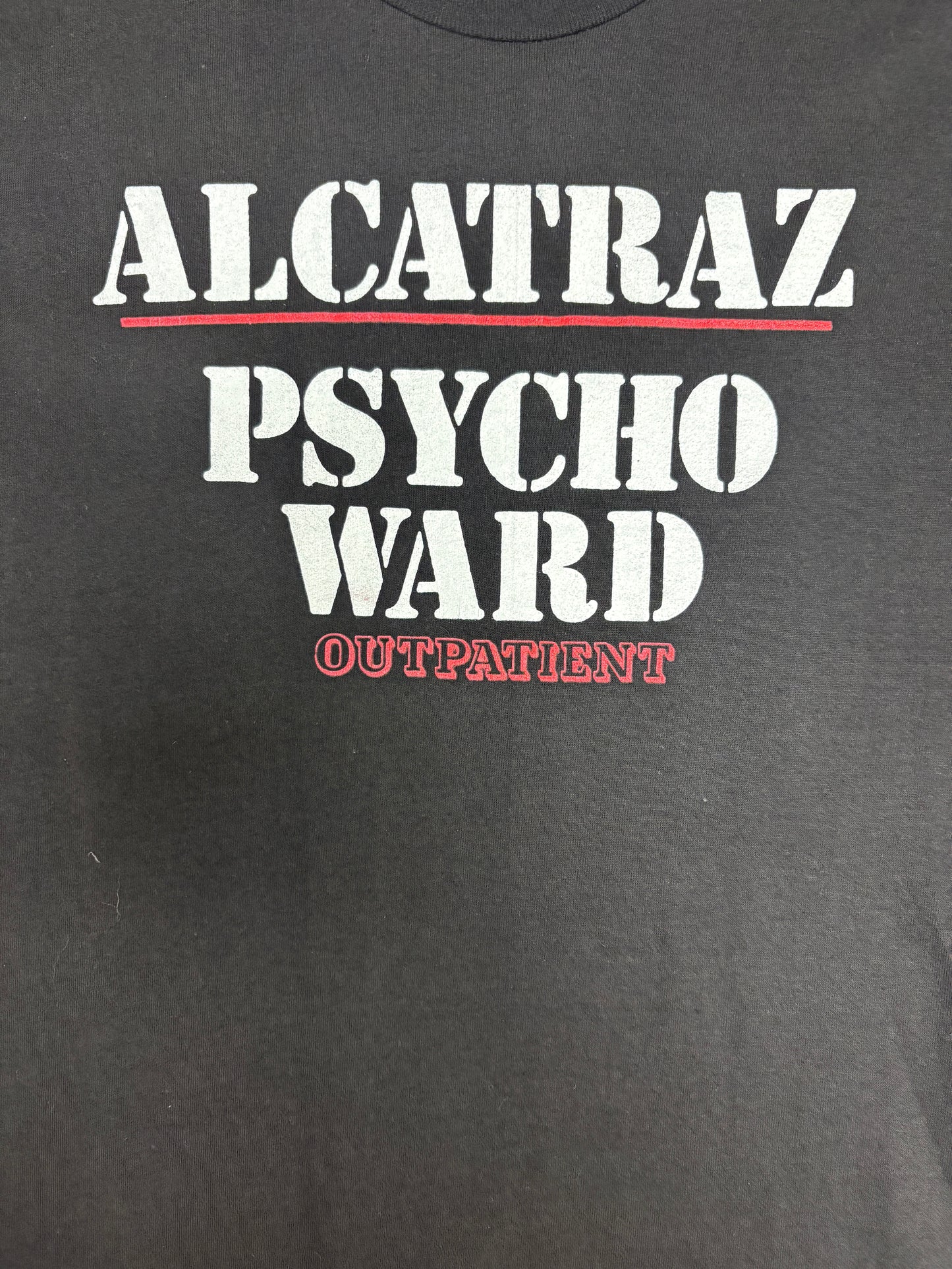 Alcatraz Psycho Ward Outpatient Graphic Tee | Size X-Large | Vintage 1990s Tourist Black T-Shirt |