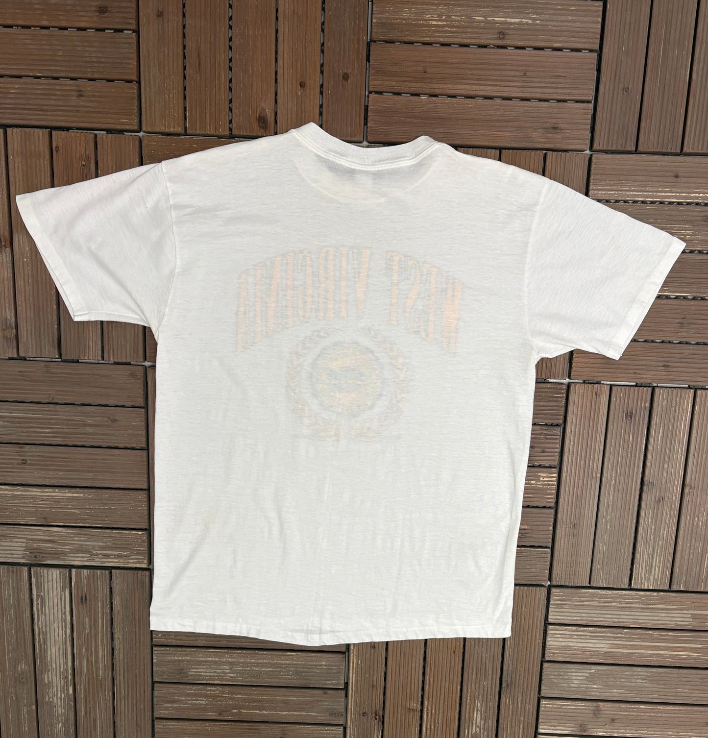 West Virginia Mountaineers Graphic Tee | Size Large | Vintage 1980s College White T-Shirt |