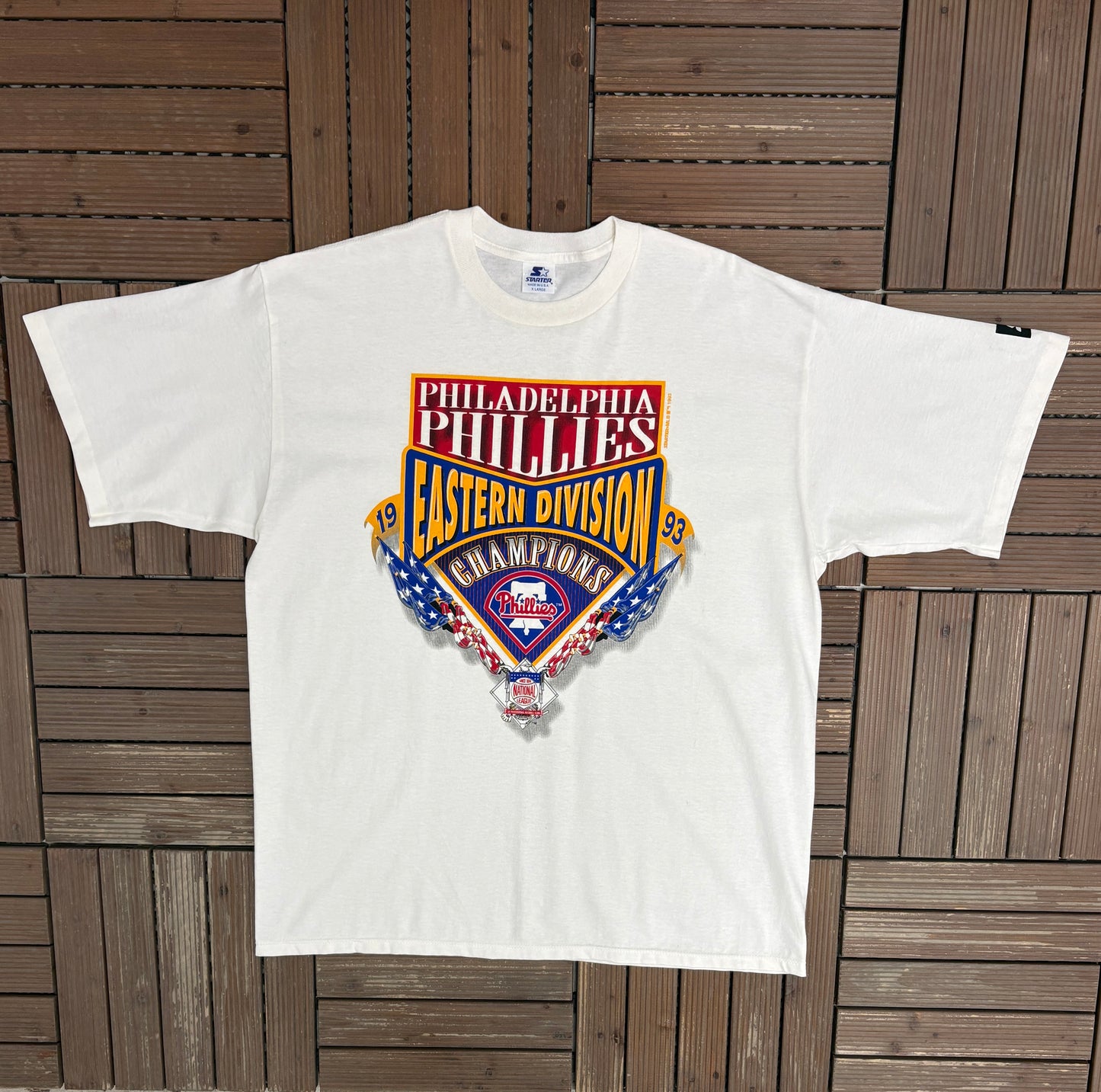 Philadelphia Phillies Eastern Division Champions 1993 Graphic Tee | Size X-Large | Vintage 1990s MLB Baseball White T-Shirt |