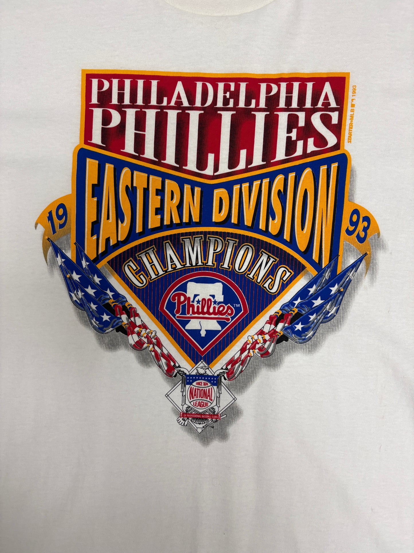 Philadelphia Phillies Eastern Division Champions 1993 Graphic Tee | Size X-Large | Vintage 1990s MLB Baseball White T-Shirt |