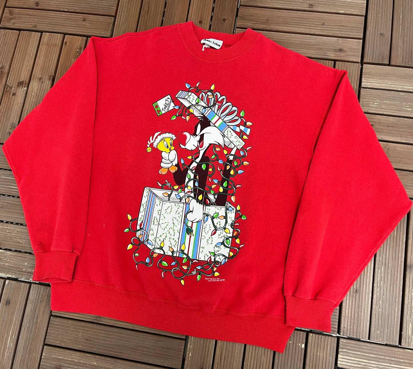 Sylvester & Tweety Gift Wrapped Graphic Crewneck | Size Large | Vintage 1990s Red Cartoon Promotional Sweater |