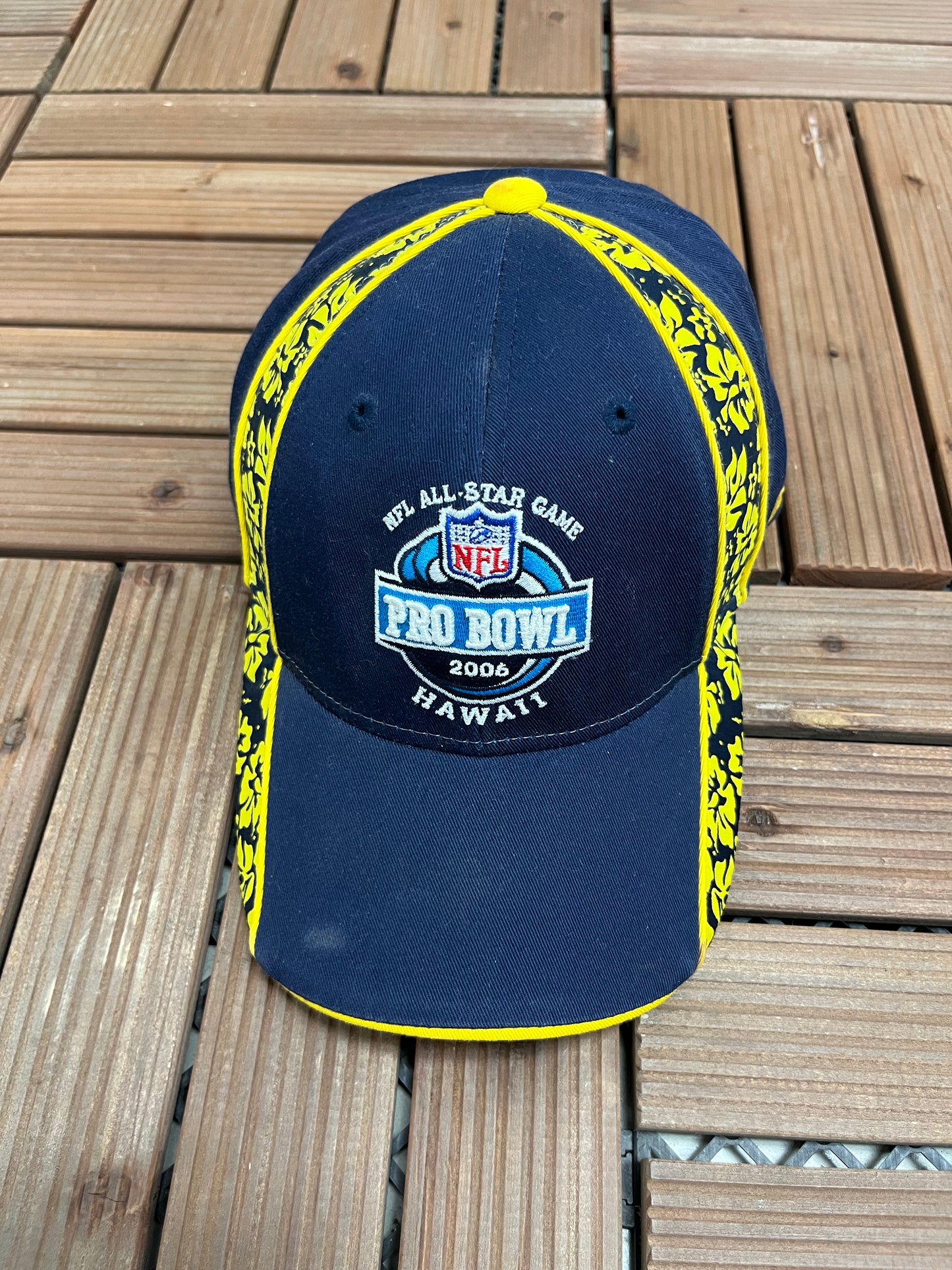 NFL All-Star Game Pro Bowl 2006 Hawaii Graphic Hat | Strap Back | Vintage 2000s NFL Football Blue Cap |