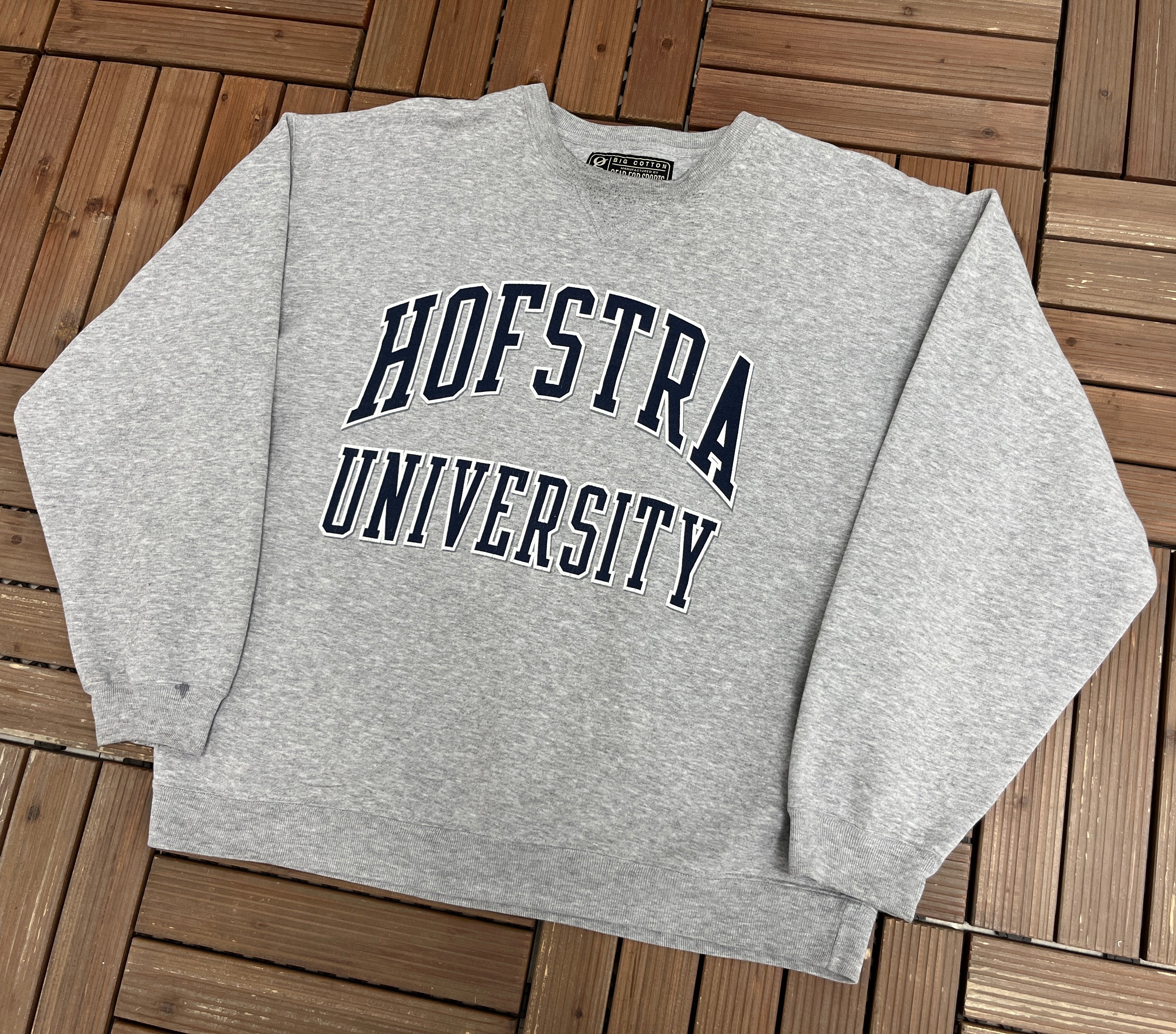 Hofstra University Pride Graphic Crewneck Size Large Vintage